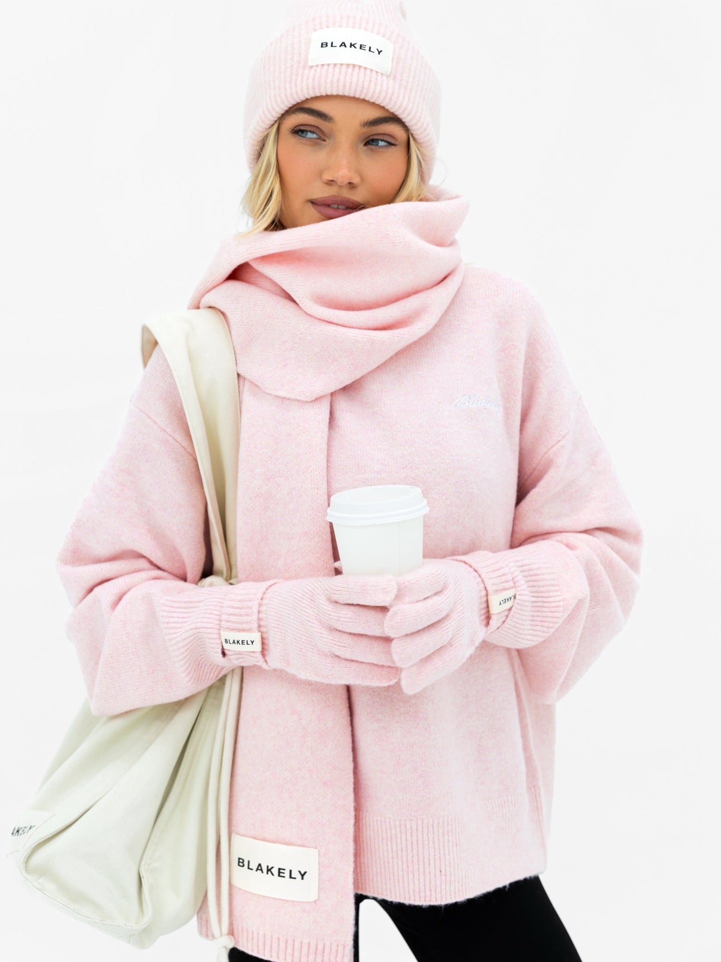 Label Knitted Gloves - Marshmallow Pink