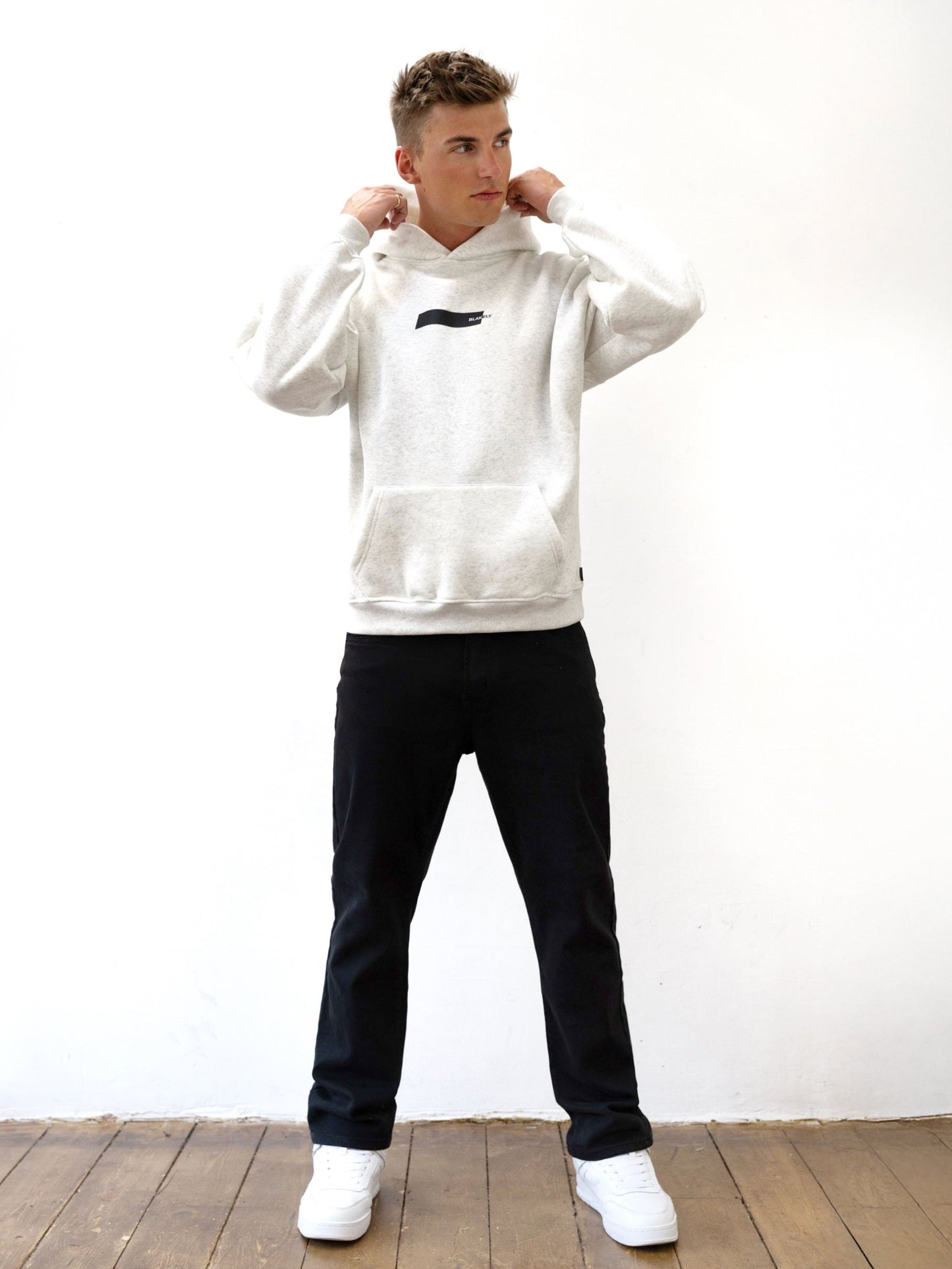 Kobe Italic Relaxed Hoodie - Marl White