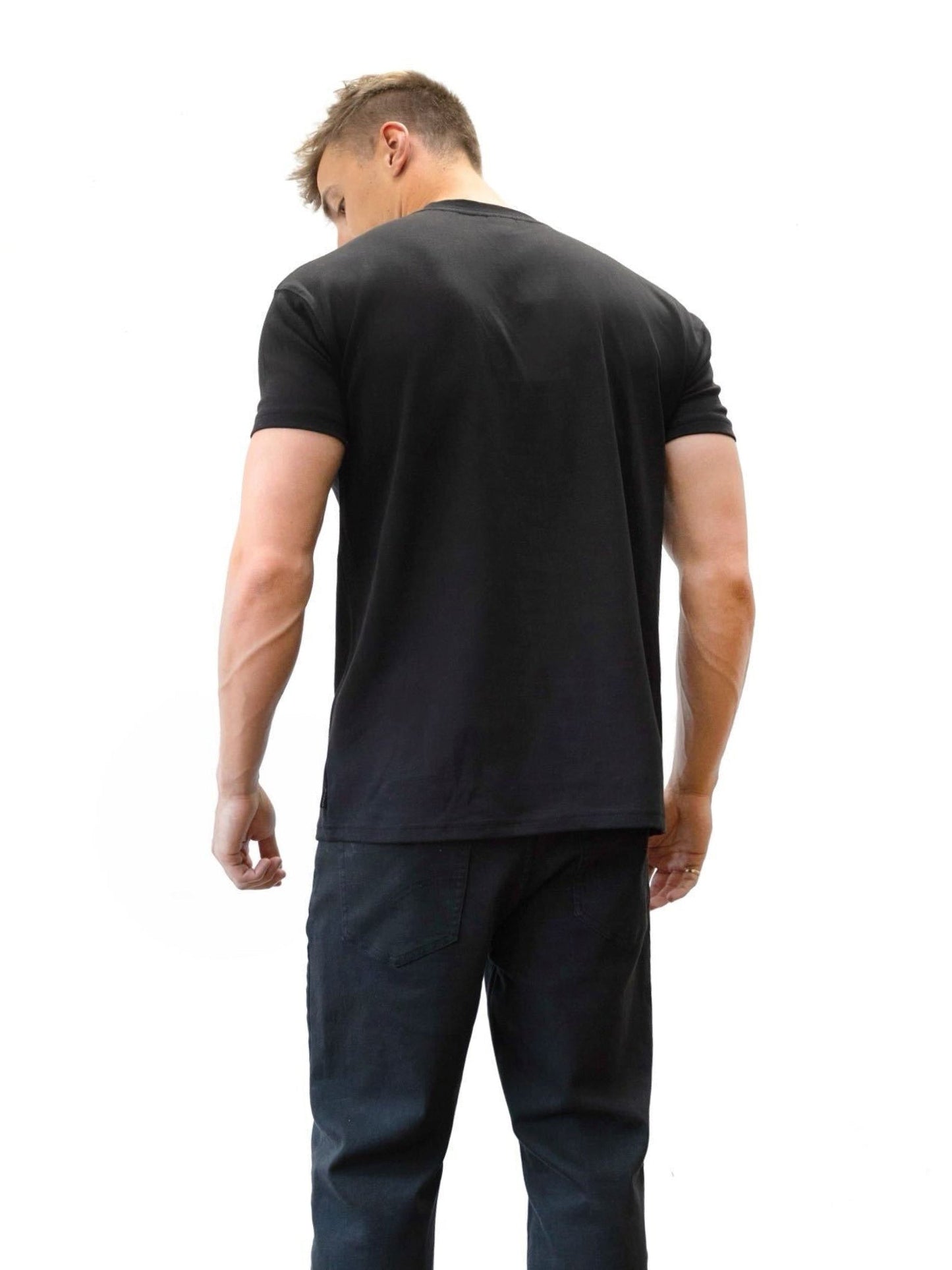 Kobe Italic Relaxed T-Shirt - Black