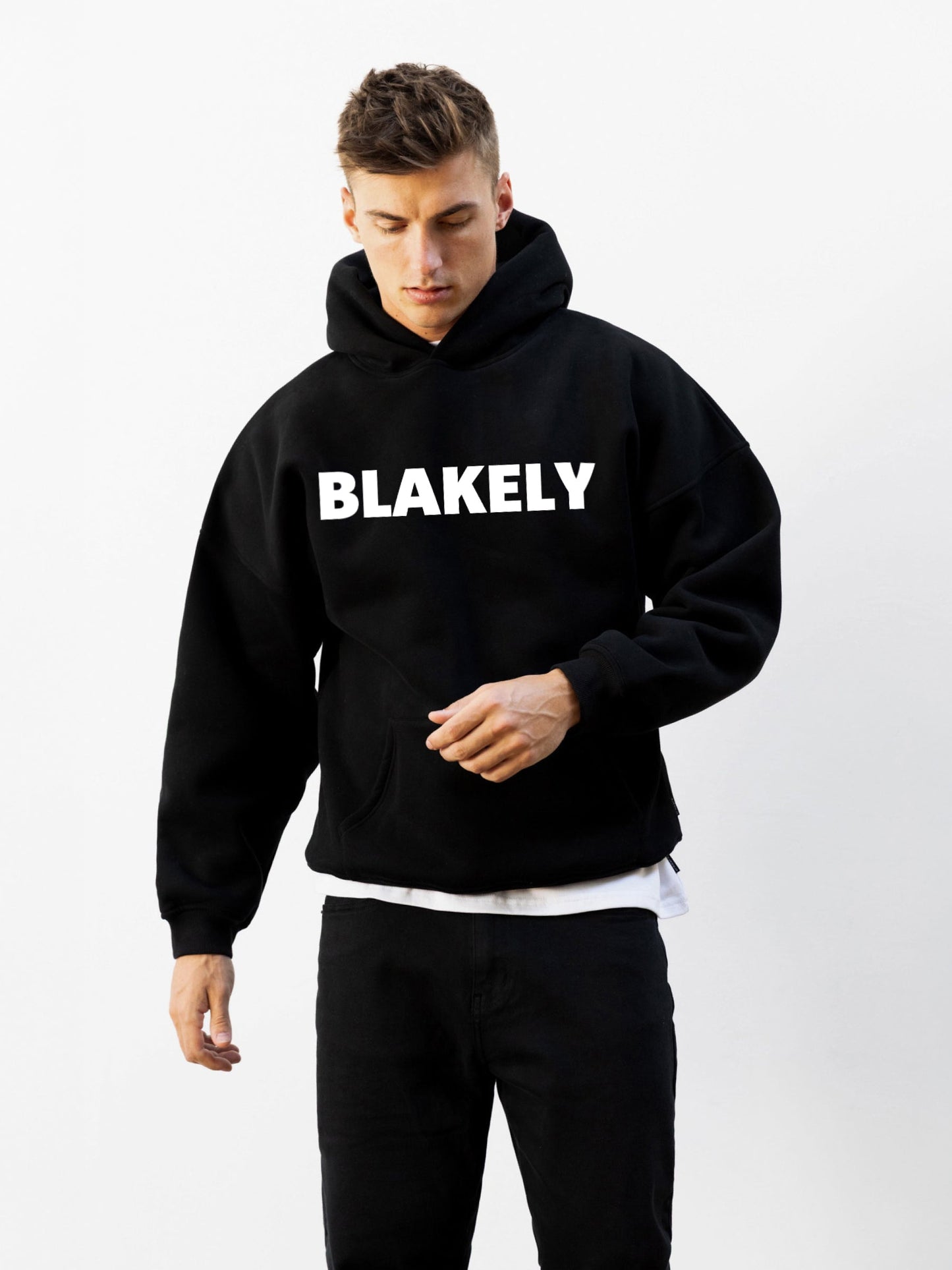 Studio Relaxed Hoodie - Black
