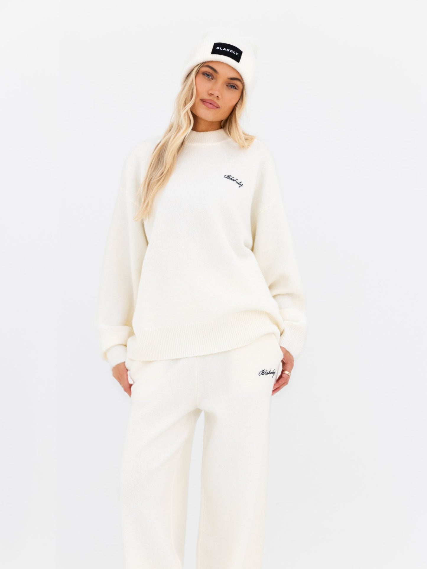 Knitted Wide Leg Sweatpants - Cream