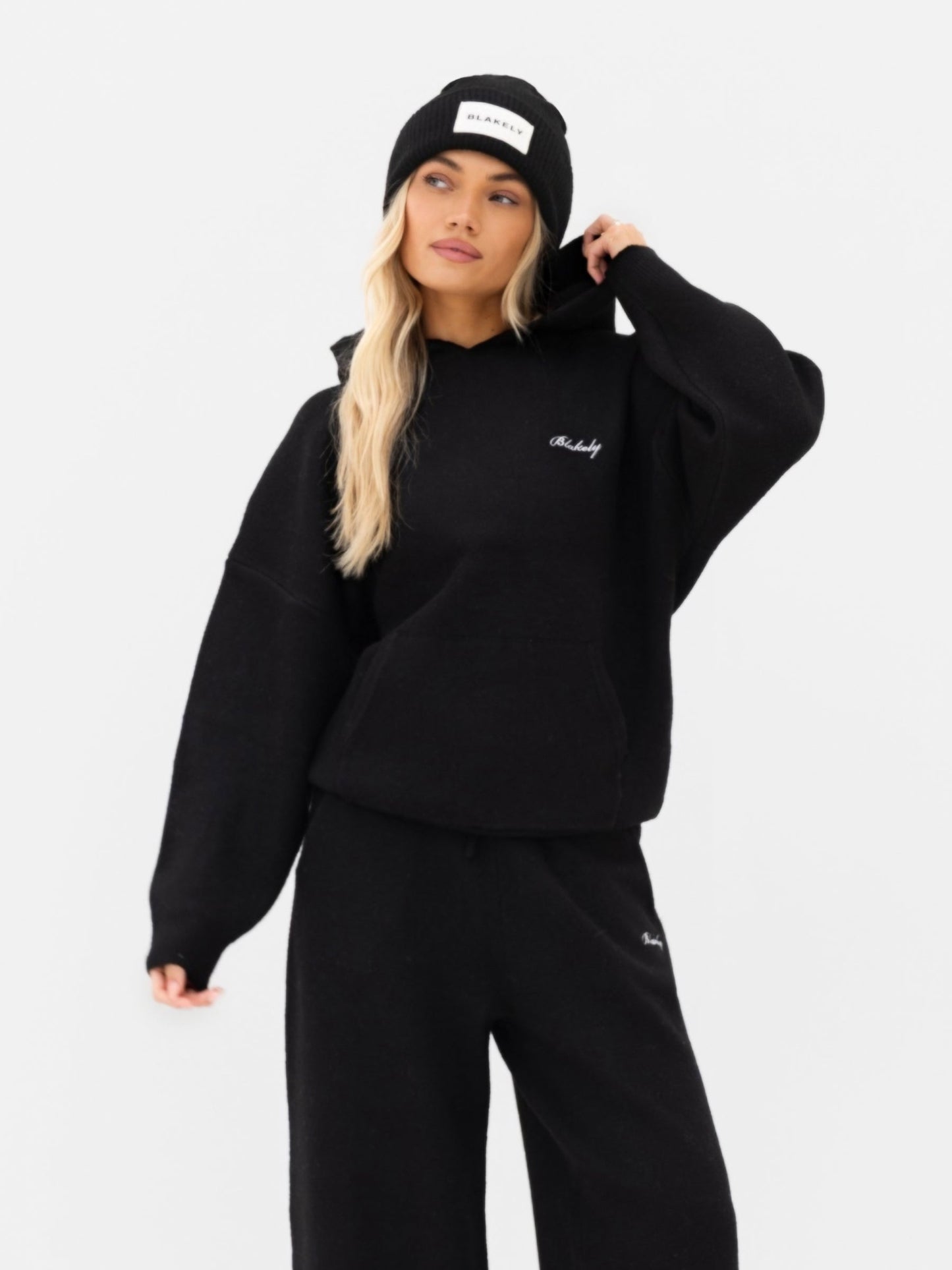 Label Knit Beanie - Black