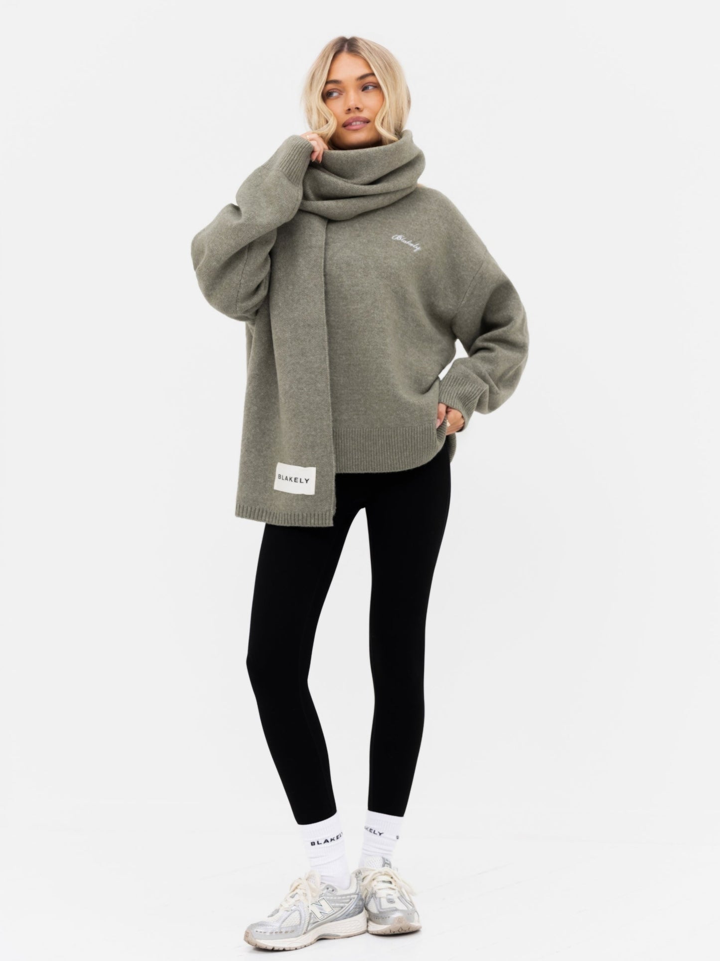 Label Knitted Scarf - Safari Green