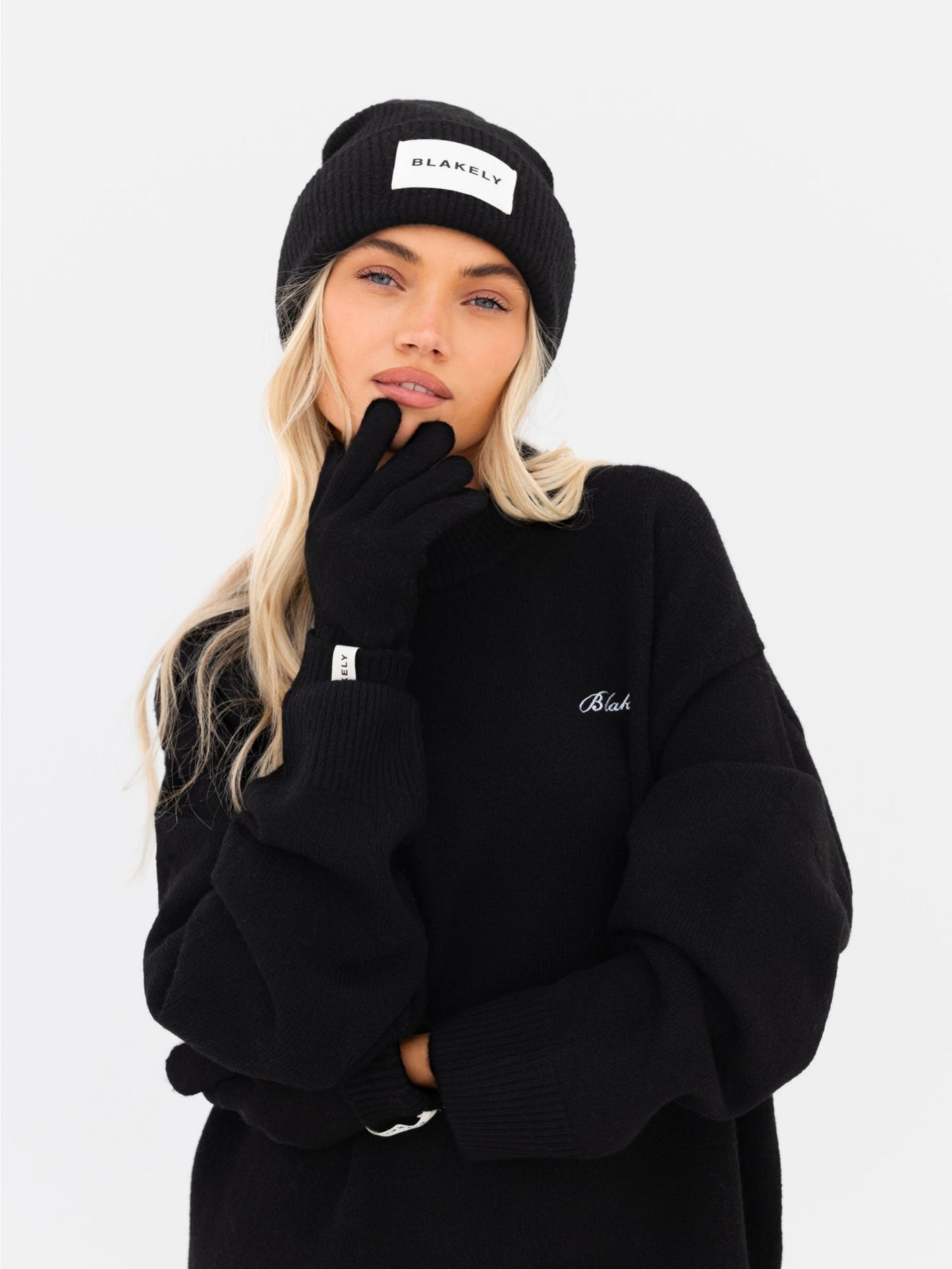 Label Knitted Gloves - Black