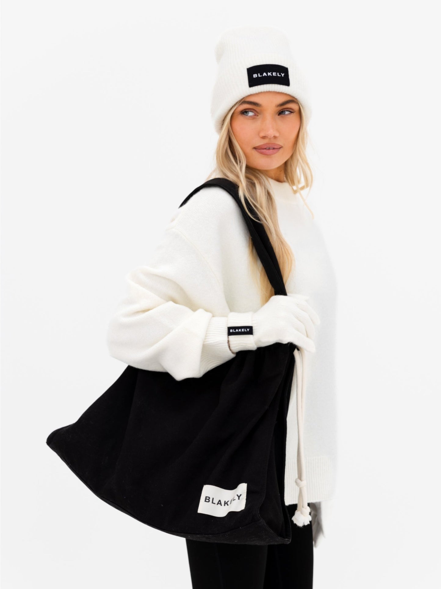 Label Knitted Gloves - Cream