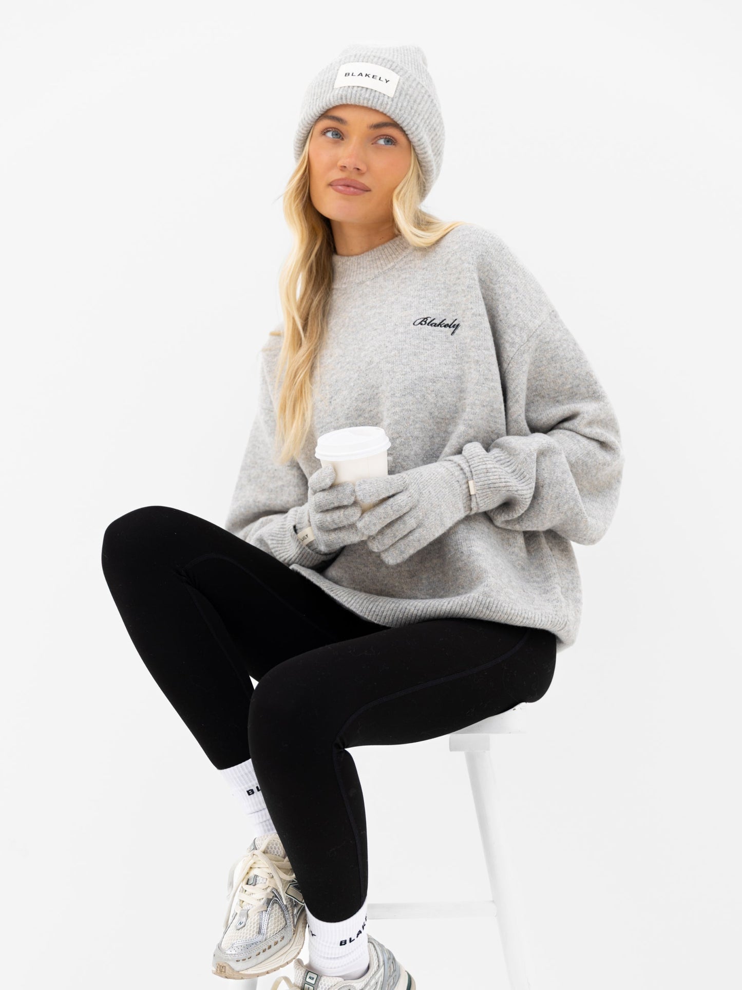 Label Knitted Gloves - Marl Grey