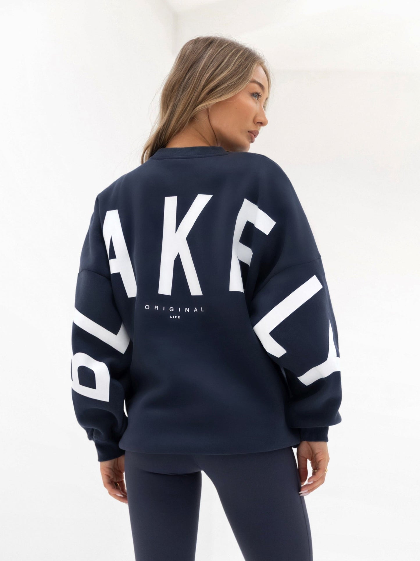 Isabel Oversized Sweater - Midnight Blue