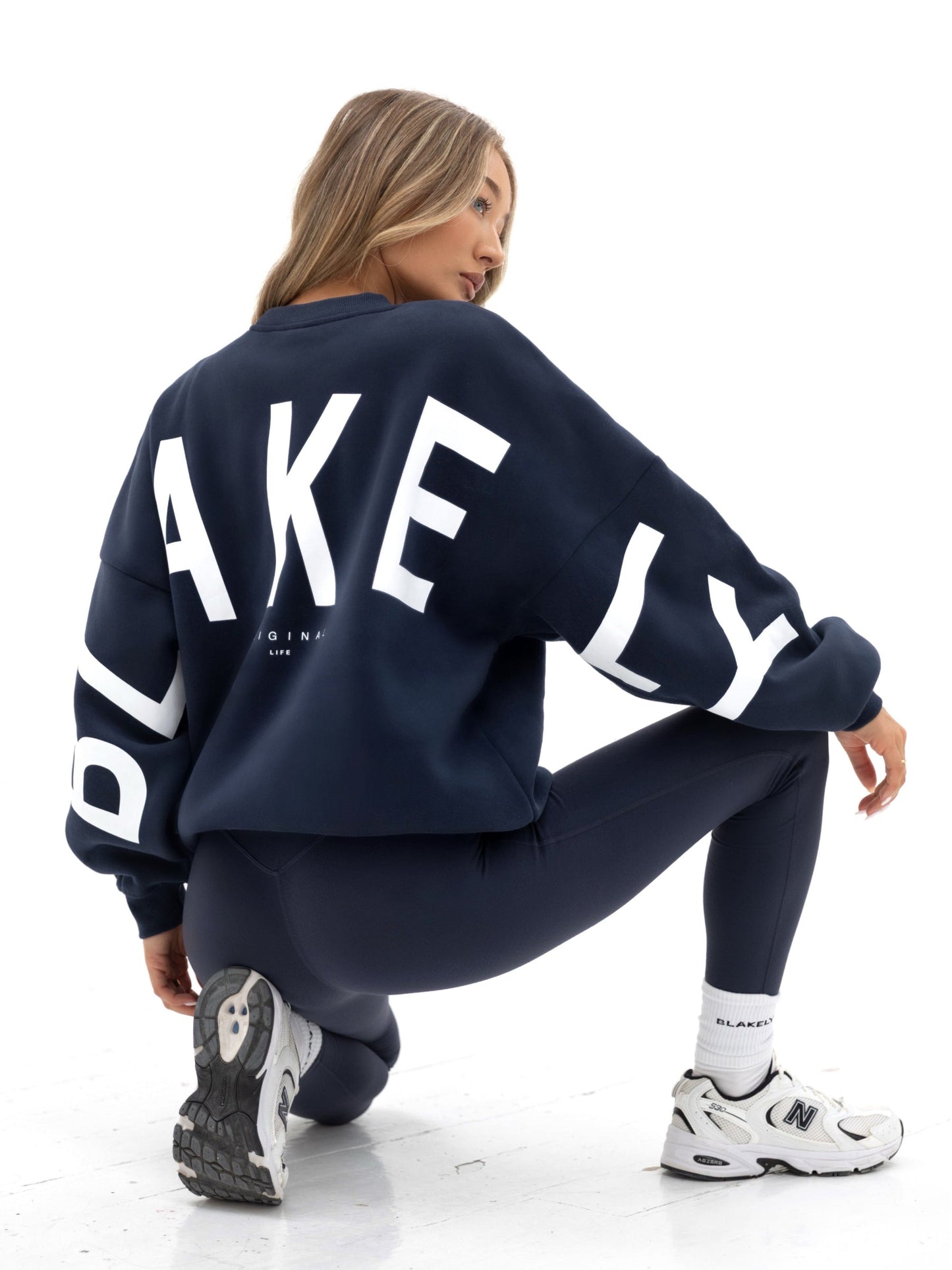 Isabel Oversized Sweater - Midnight Blue