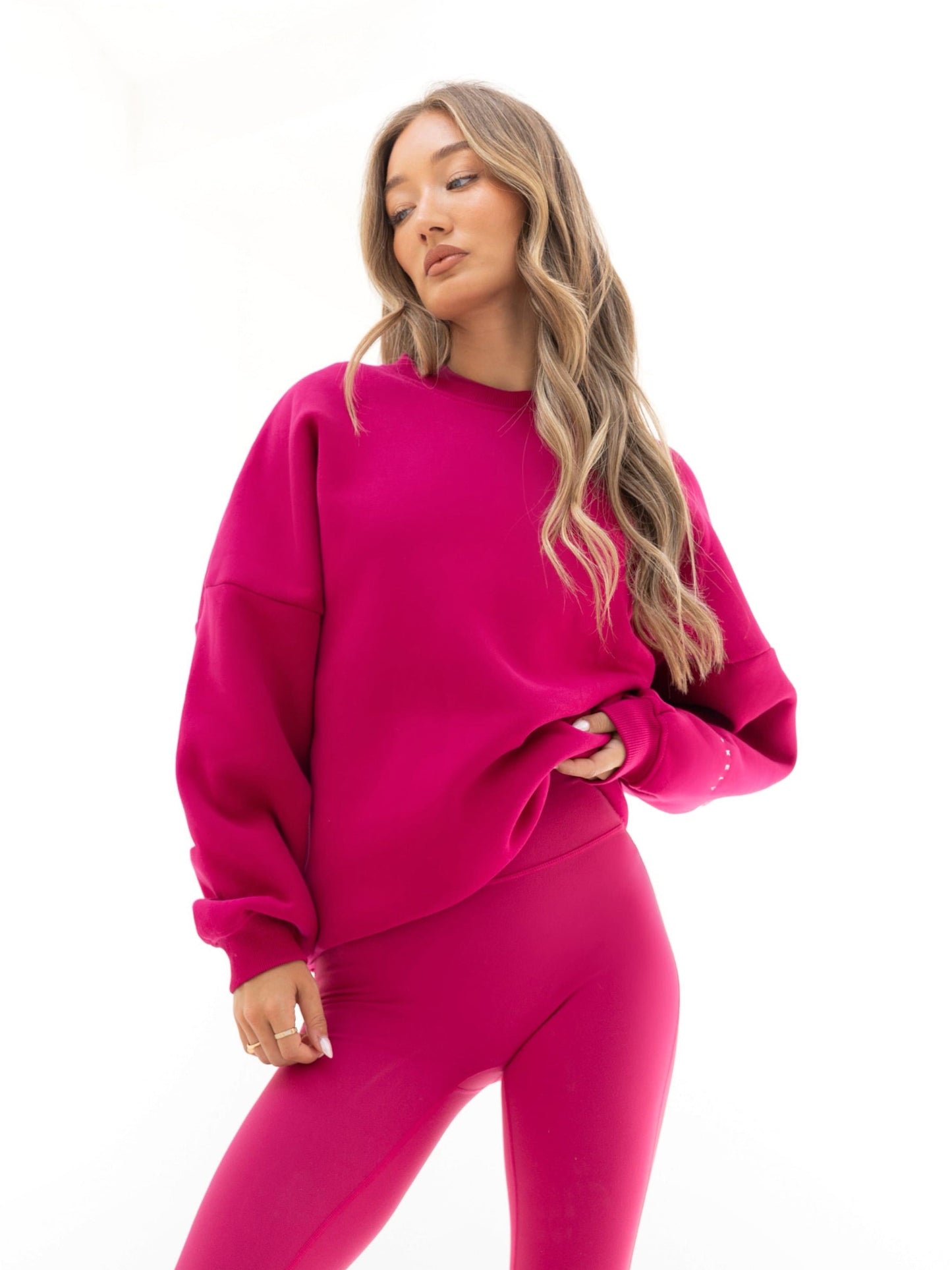 Isabel Oversized Sweater - Ultra Pink