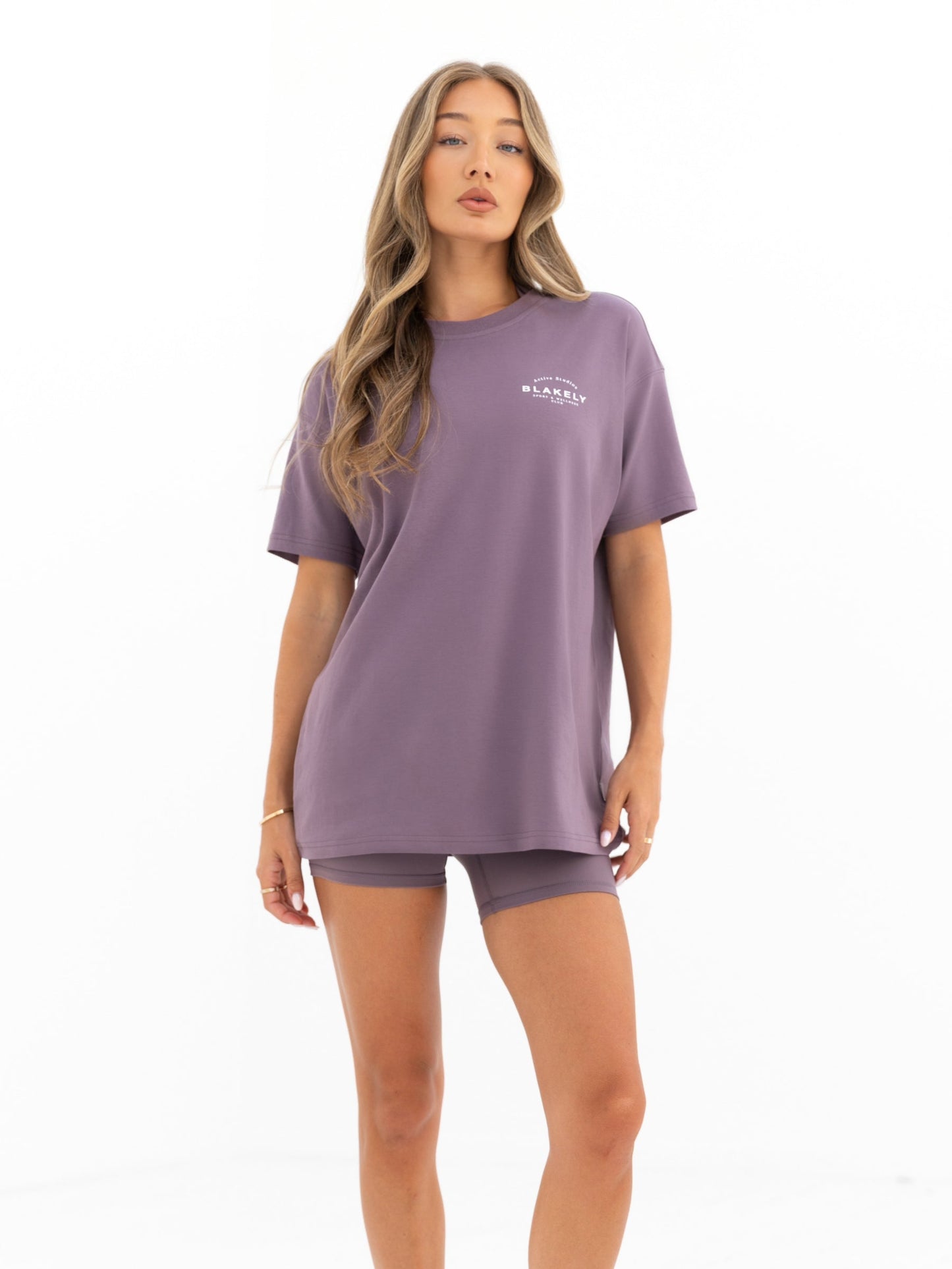 Curved Active Studios Oversized T-Shirt - Grape