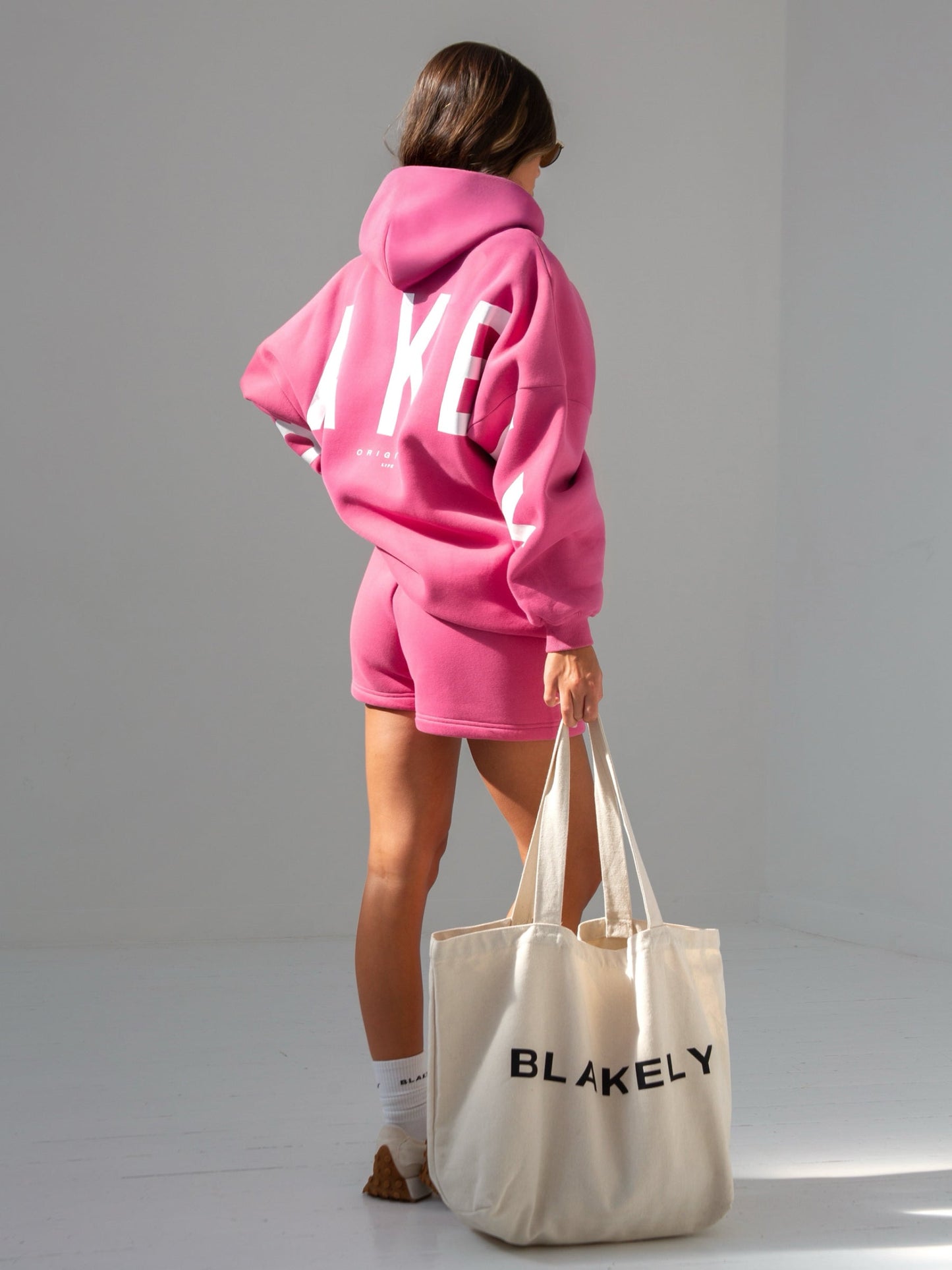 Isabel Oversized Hoodie - Hot Pink