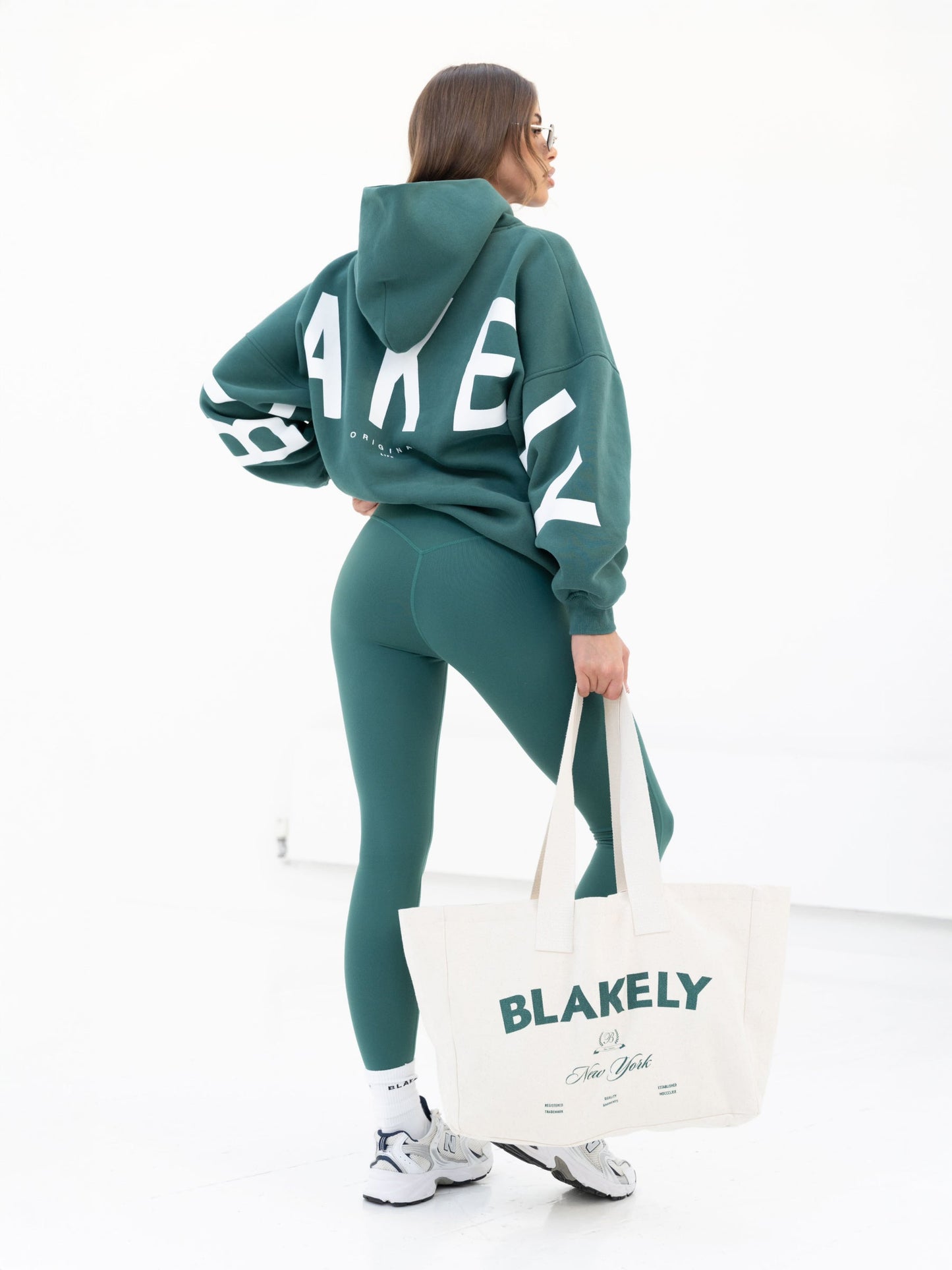 Isabel Oversized Hoodie - Pine Green