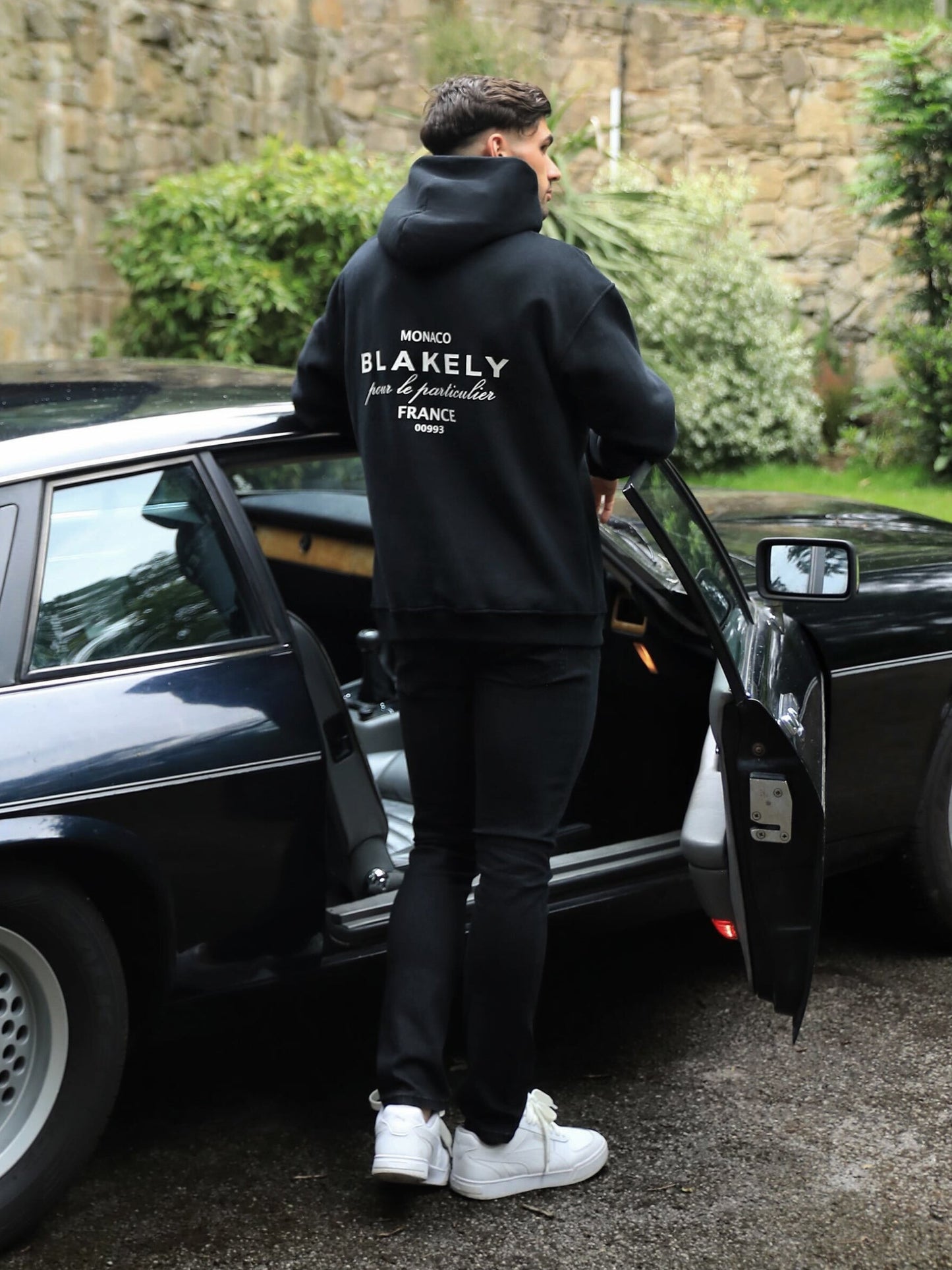 Monaco Relaxed Hoodie - Black