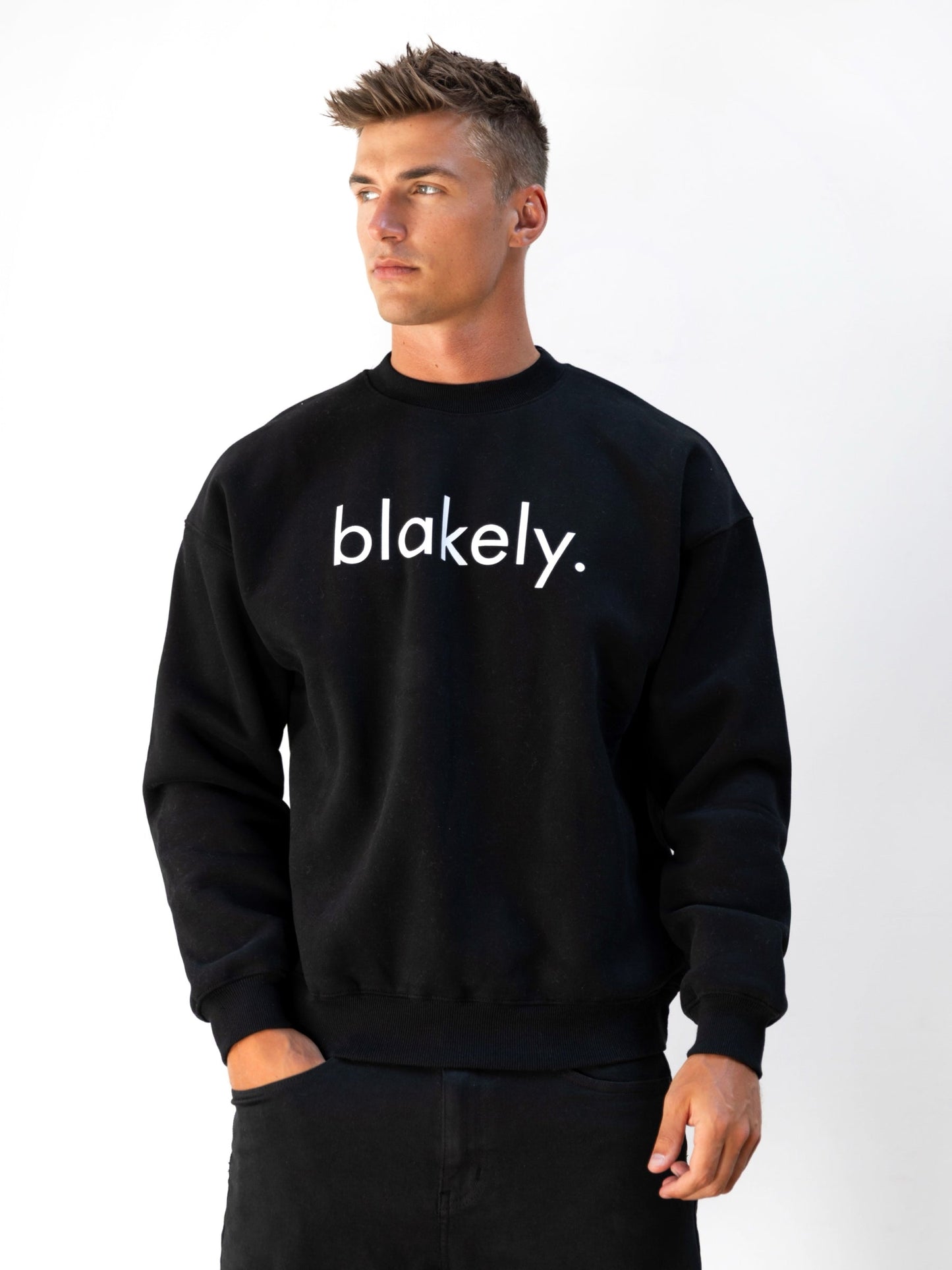 Logo Relaxed Sweater - Black