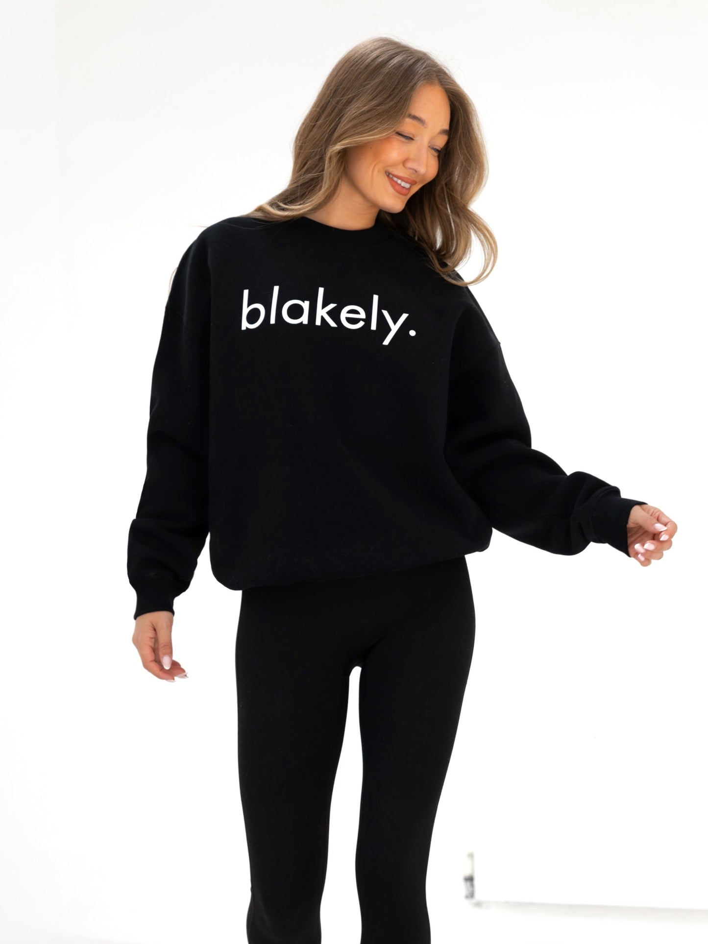 Logo Oversized Sweater - Black