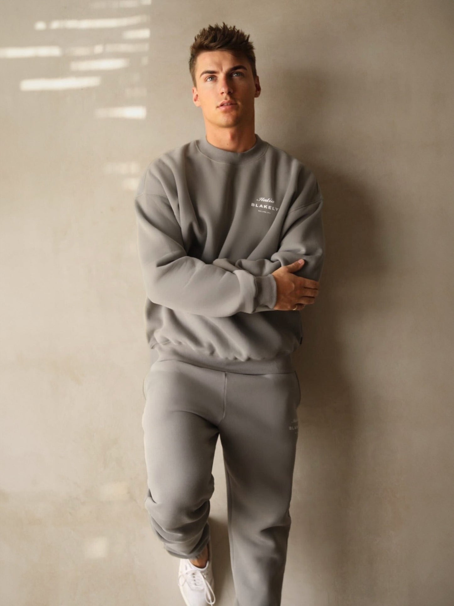 Italia Relaxed Sweater - Stone Grey