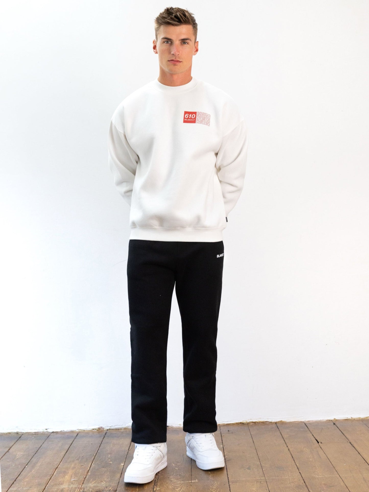 Tribeca 610 Relaxed Sweater - Flat White