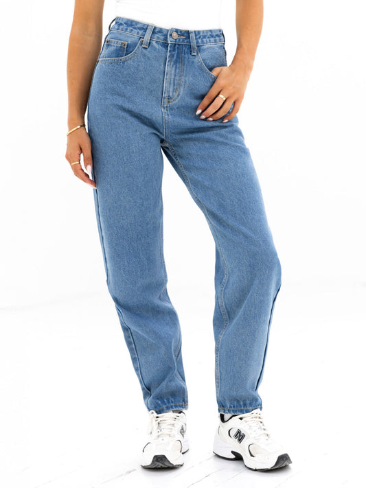 Blakely Mom Jeans - Mid Blue