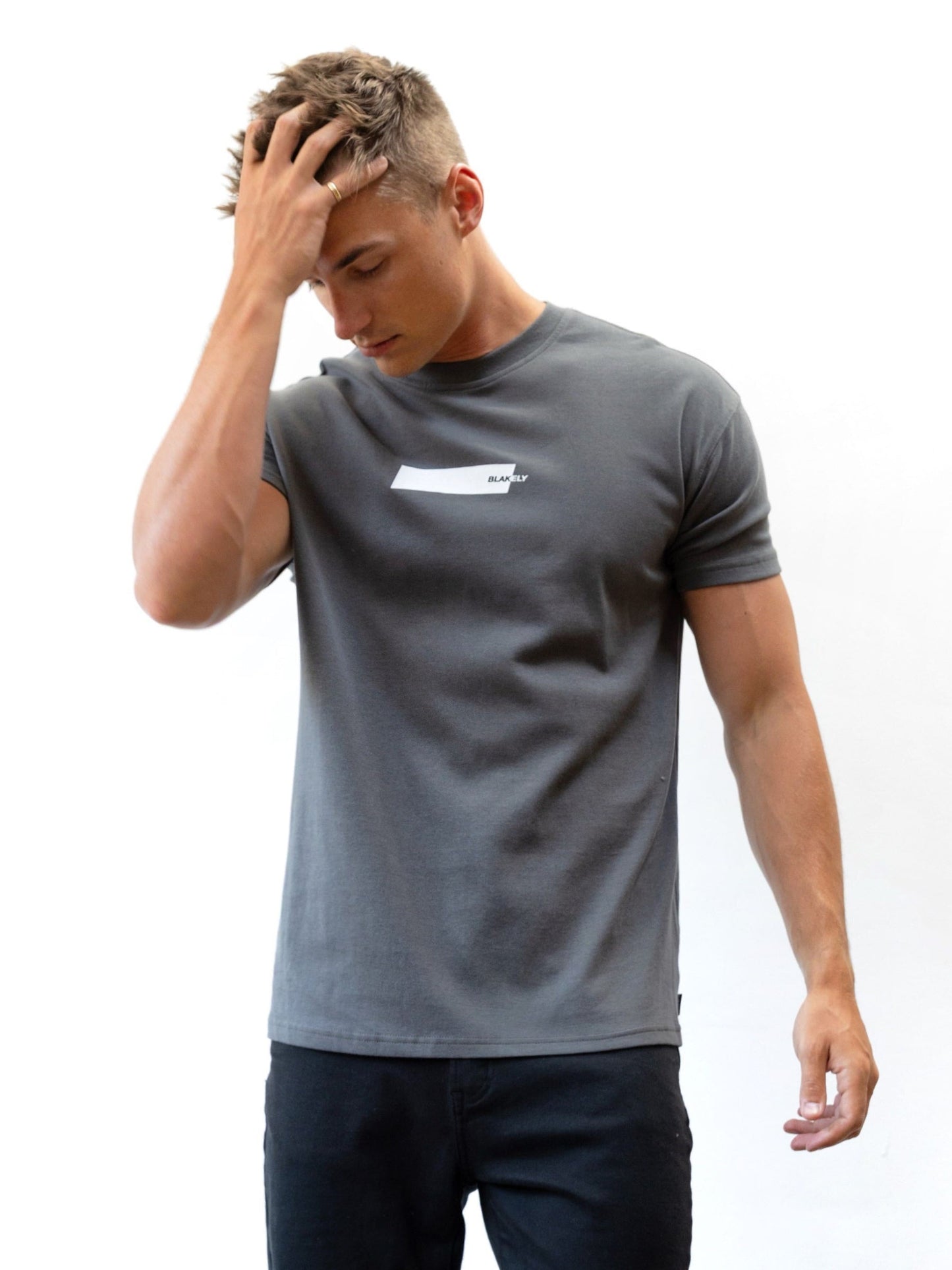 Kobe Italic Relaxed T-Shirt - Charcoal
