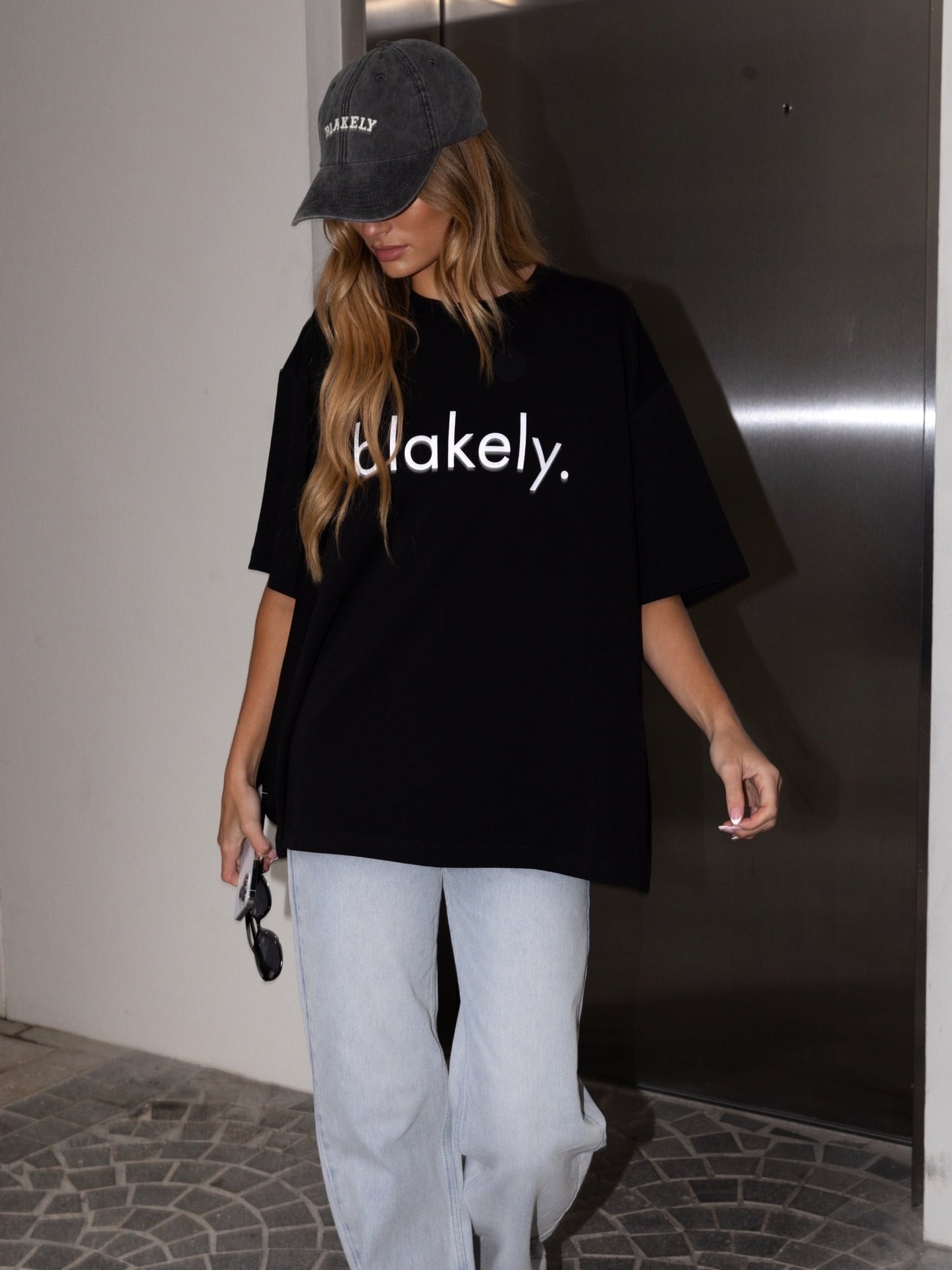 Logo Ultra Oversized T-Shirt - Black