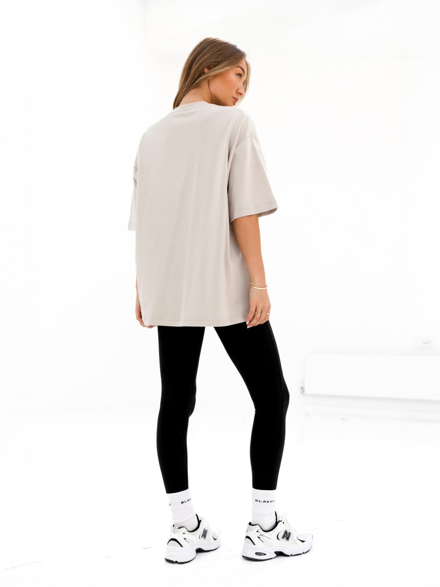 Madison Ultra Oversized T-Shirt - Dune