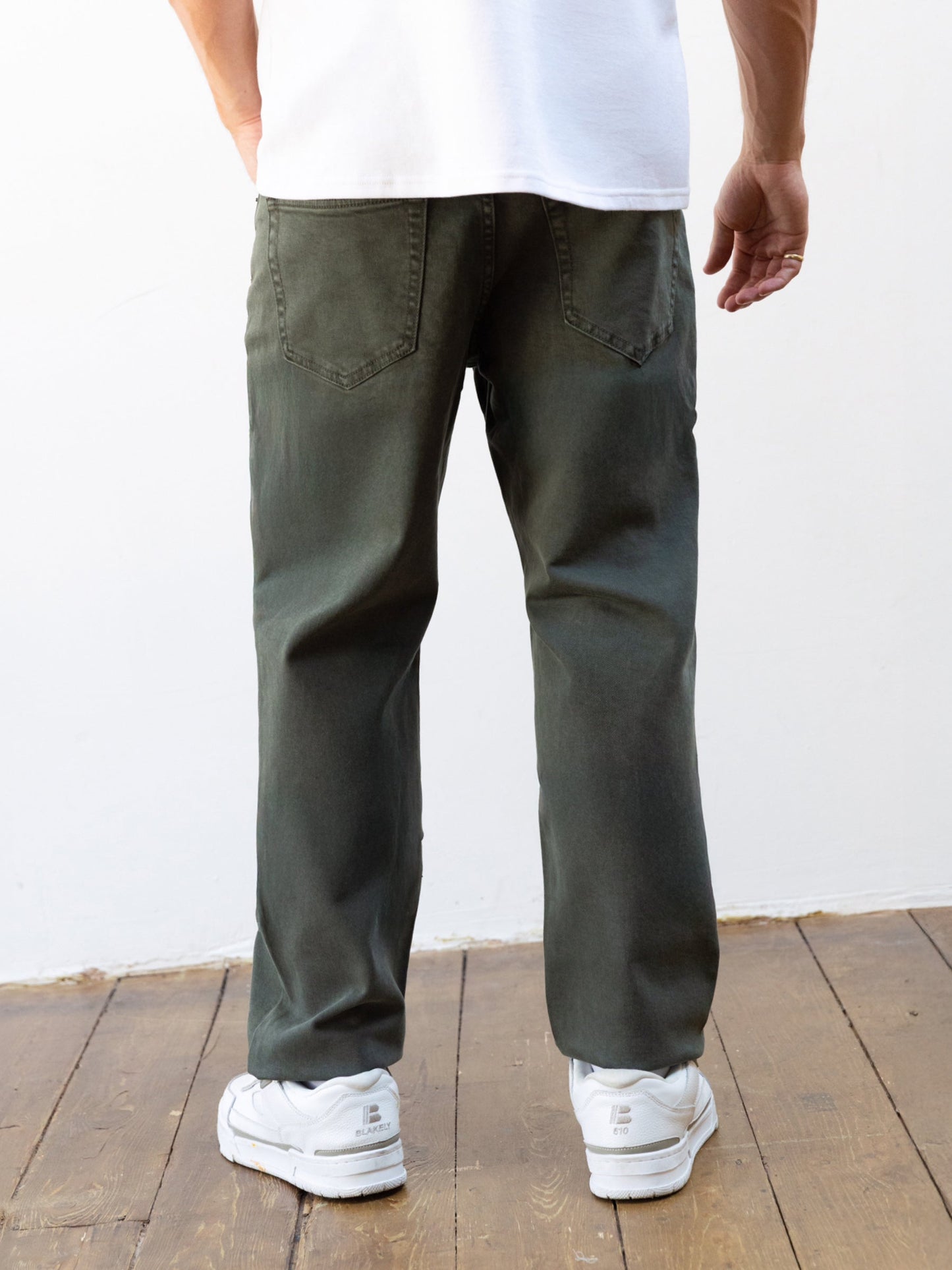 Vol.15 Loose Fitting Jeans - Khaki