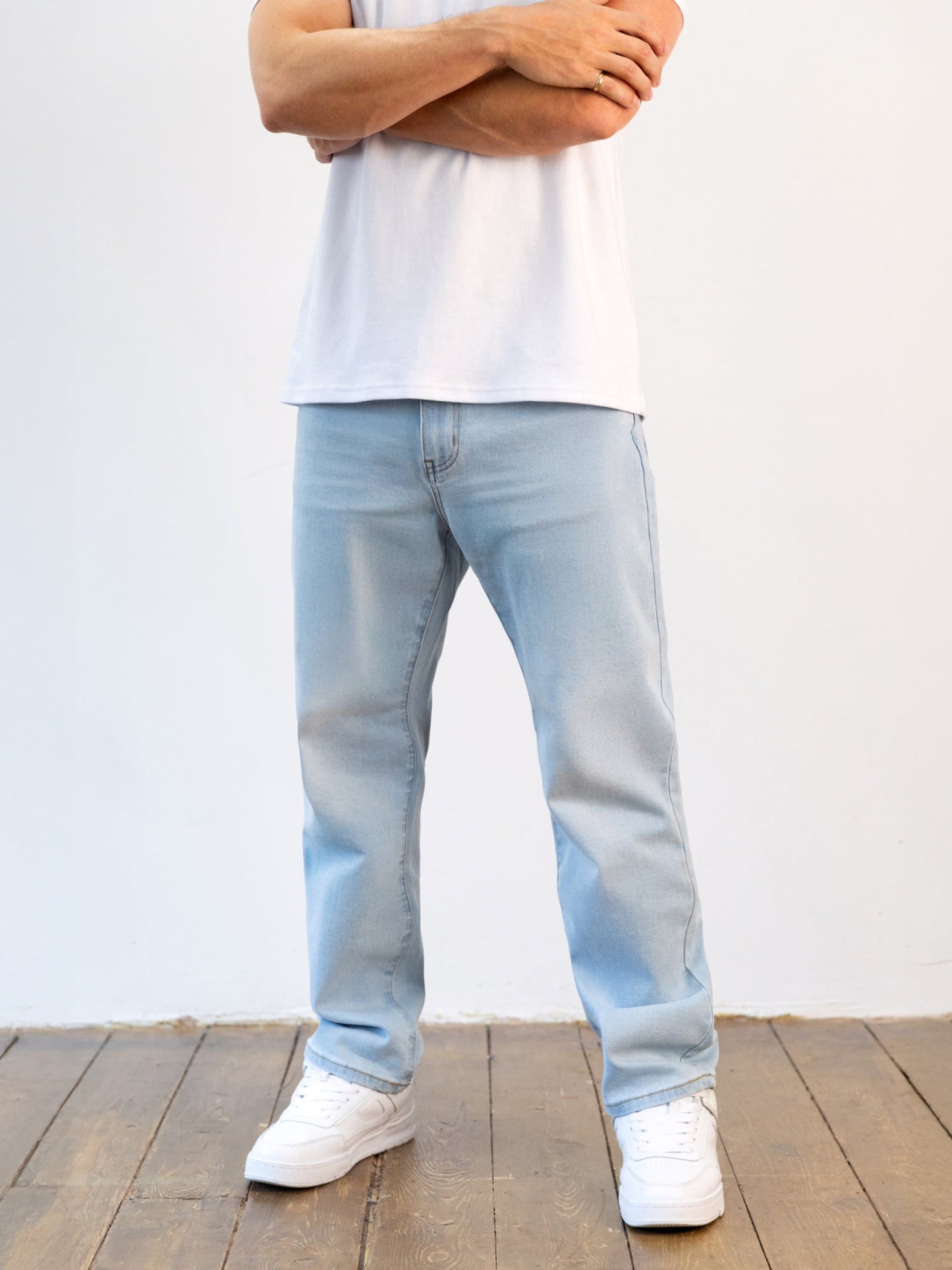 Vol.15 Loose Fitting Jeans - Light Blue