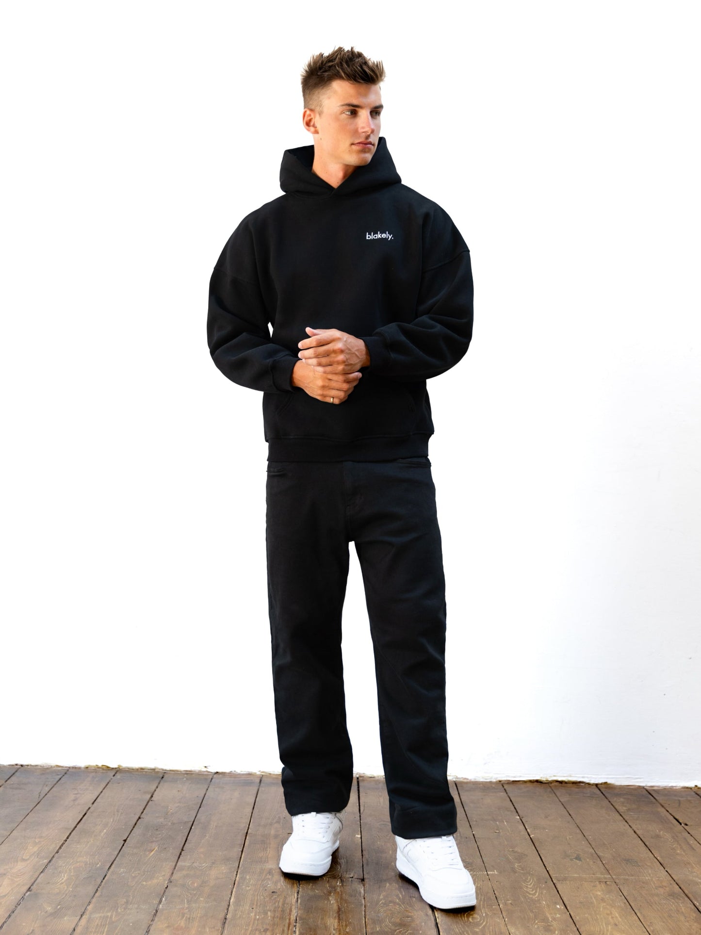 Sami Relaxed Hoodie - Black