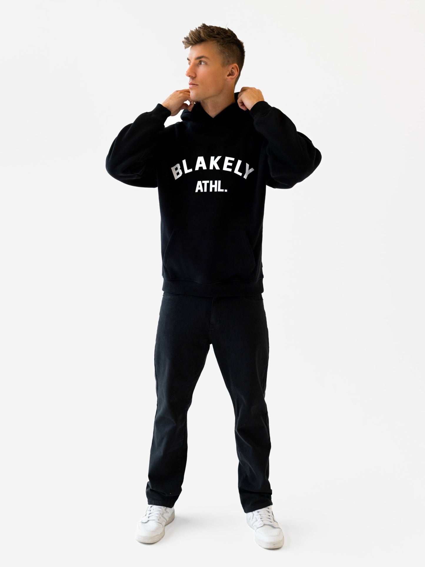 Zion Relaxed Hoodie - Black