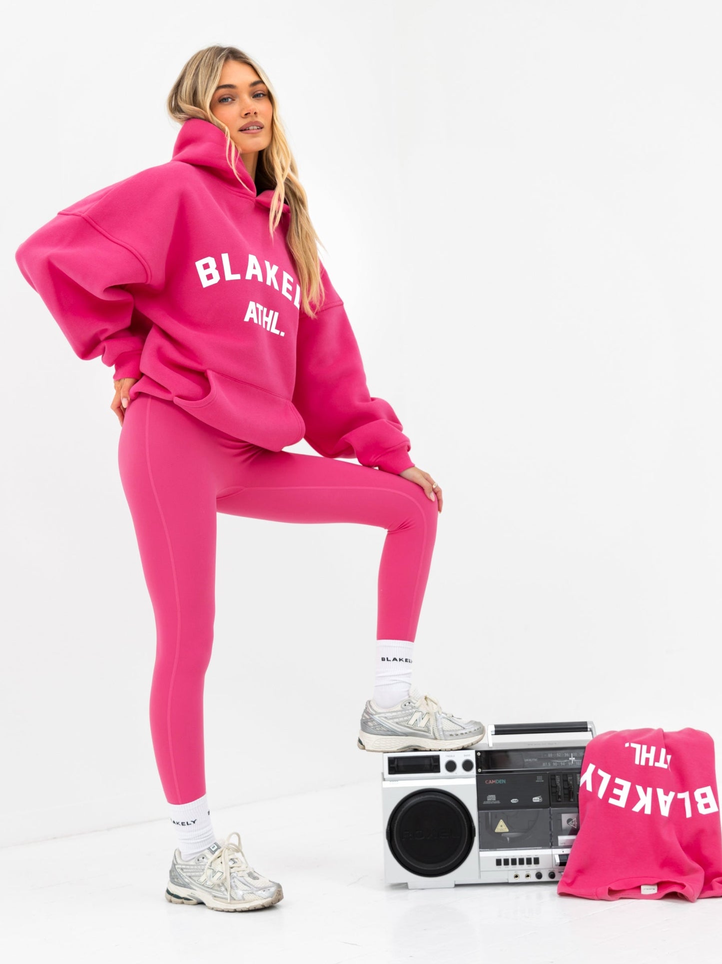 Joah Oversized Hoodie - Bubblegum Pink