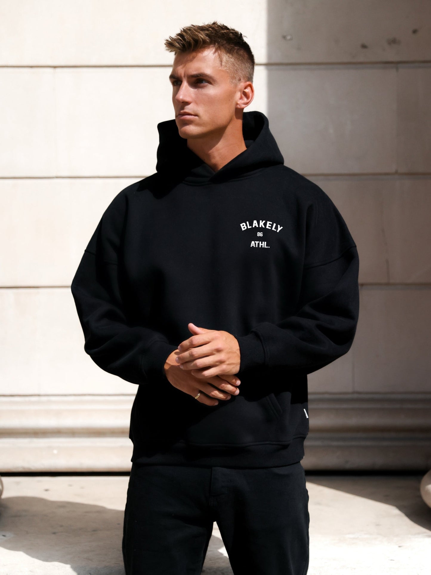 Niko Relaxed Hoodie - Black