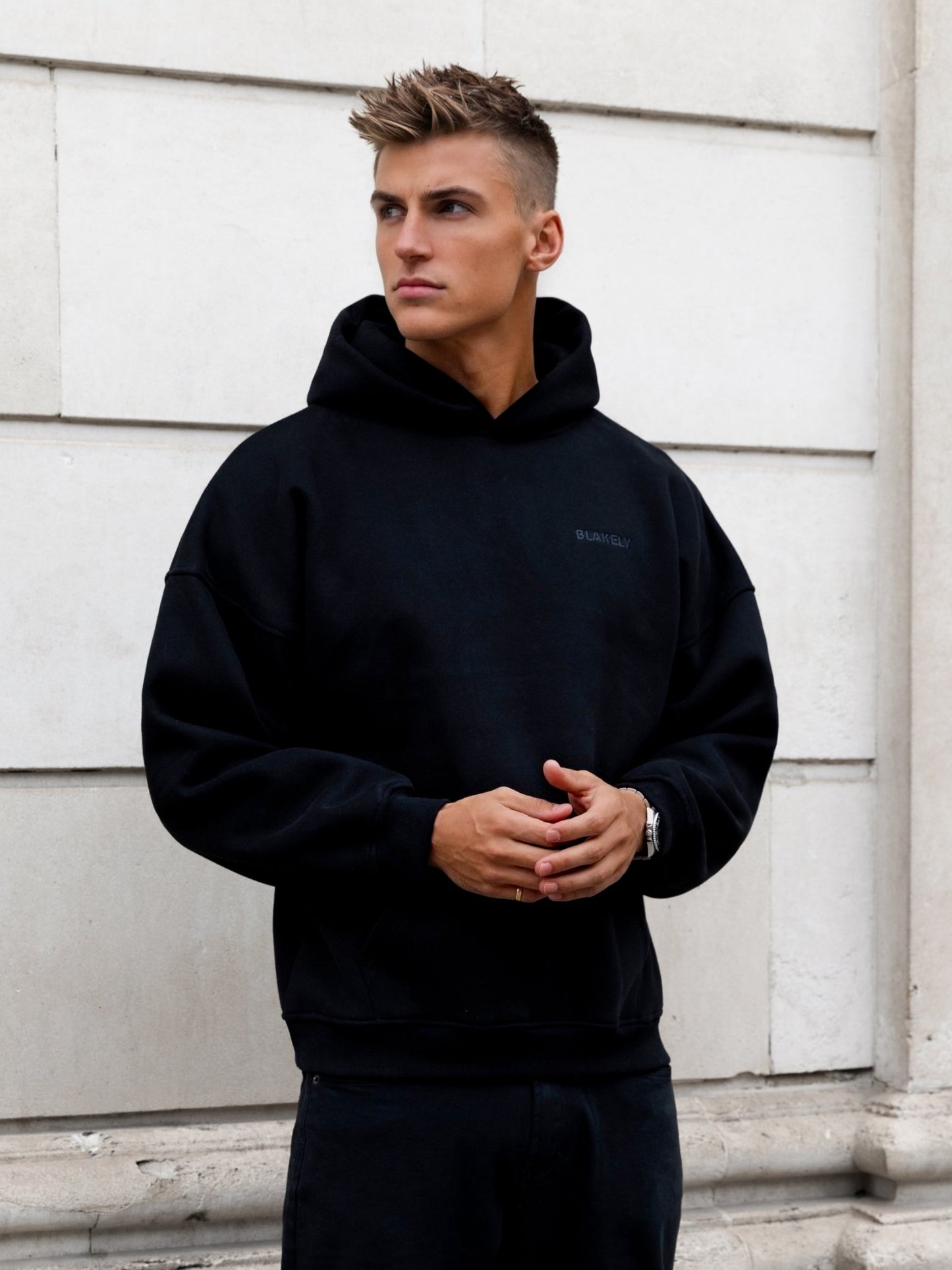 Rhys Relaxed Hoodie - Black