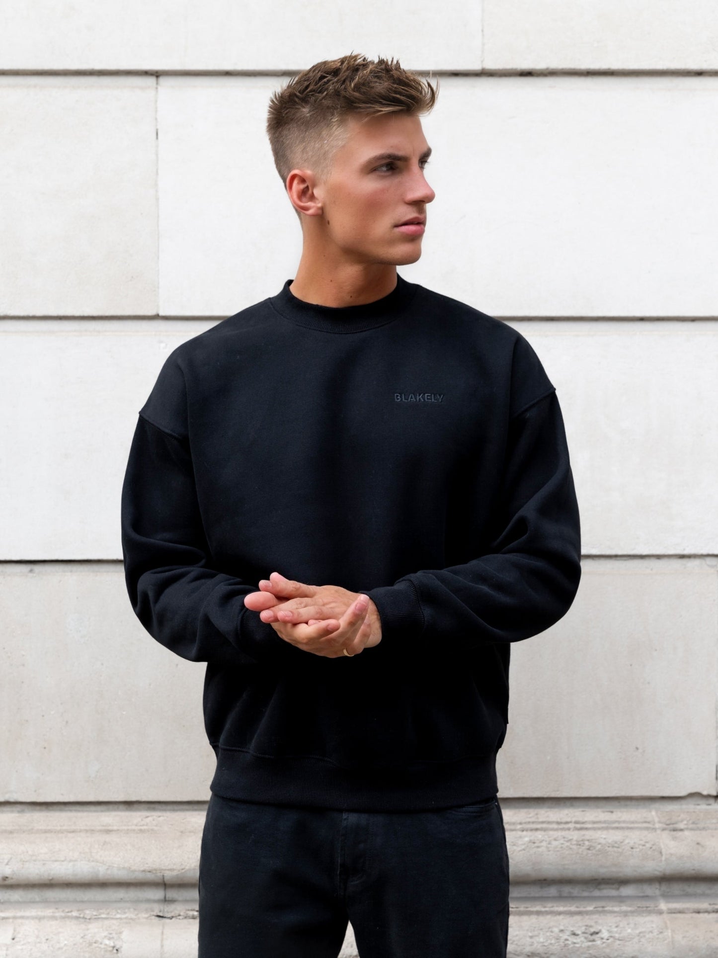 Rhys Relaxed Sweater - Black