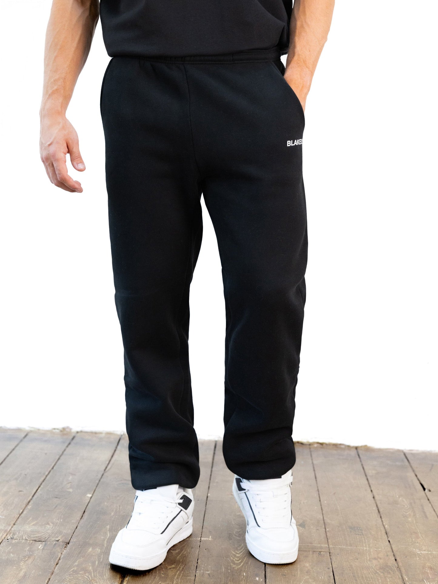 Italic Relaxed Sweatpants - Black