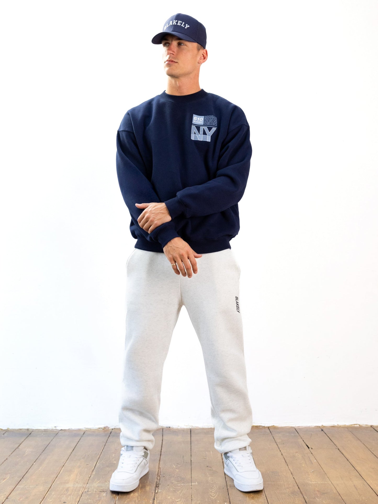 Italic Linear Relaxed Sweatpants - Marl White