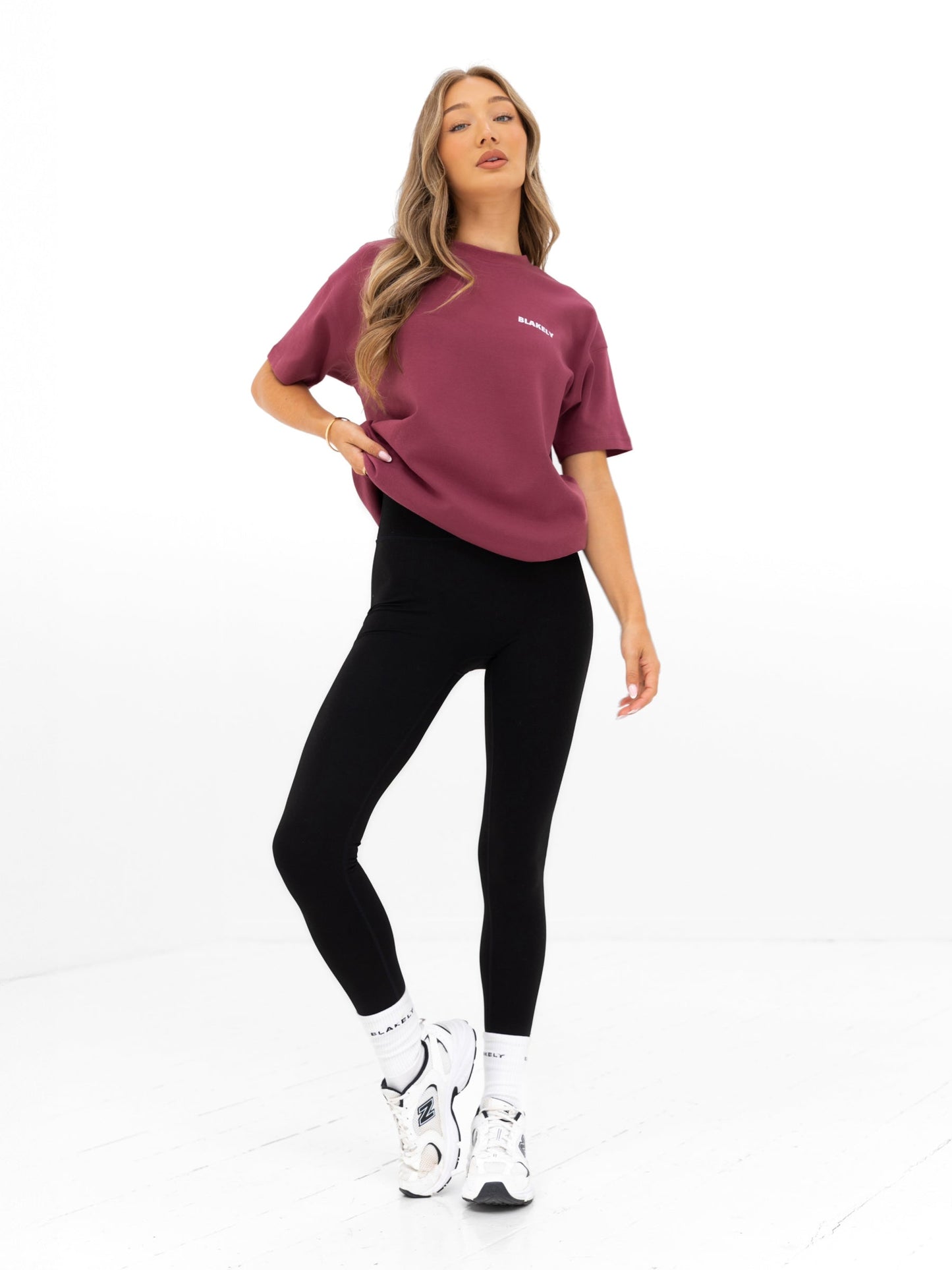 Amelie Oversized T-Shirt - Dark Pink