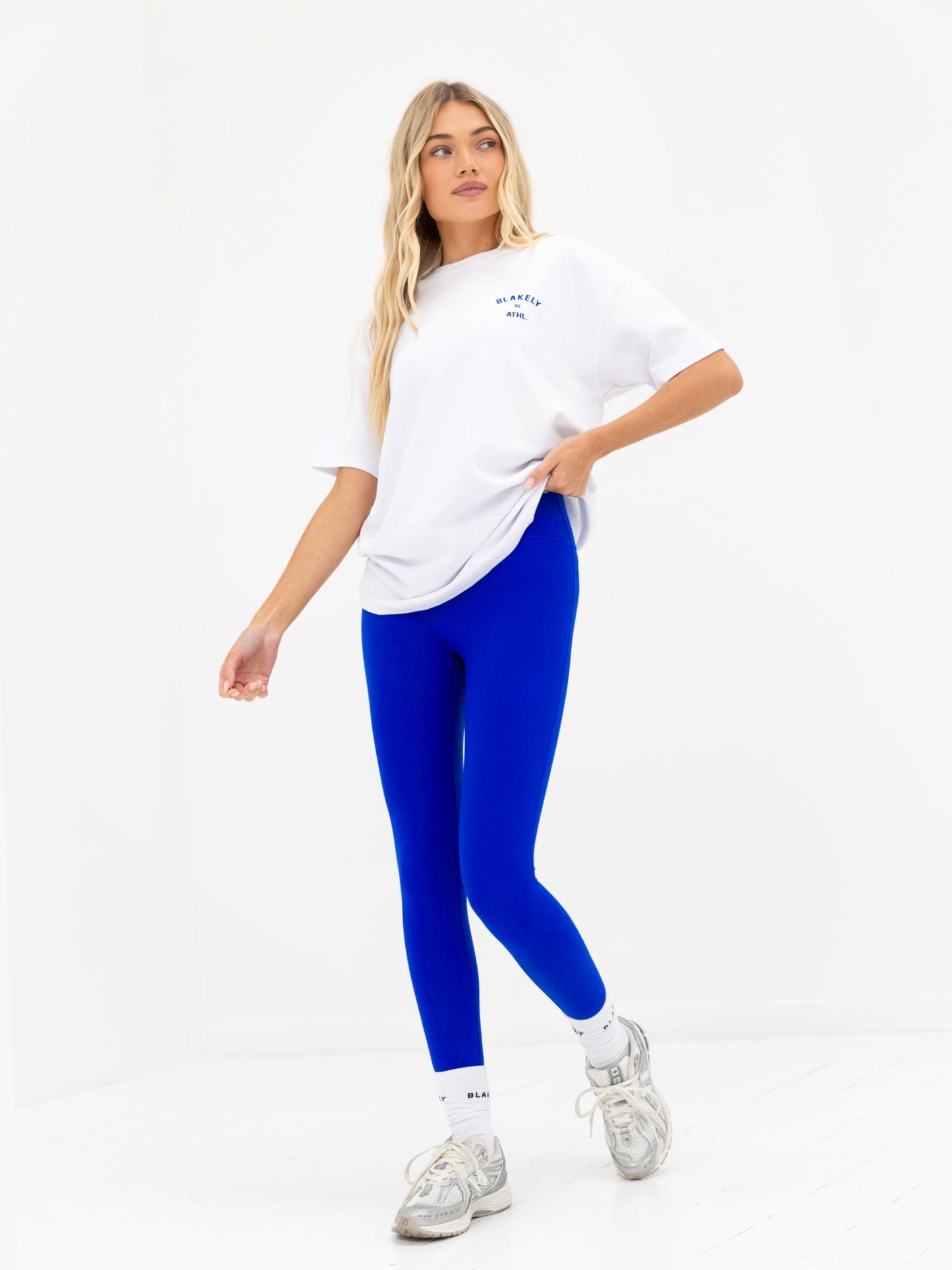 Hallie Oversized T-Shirt - White & Cobalt Blue