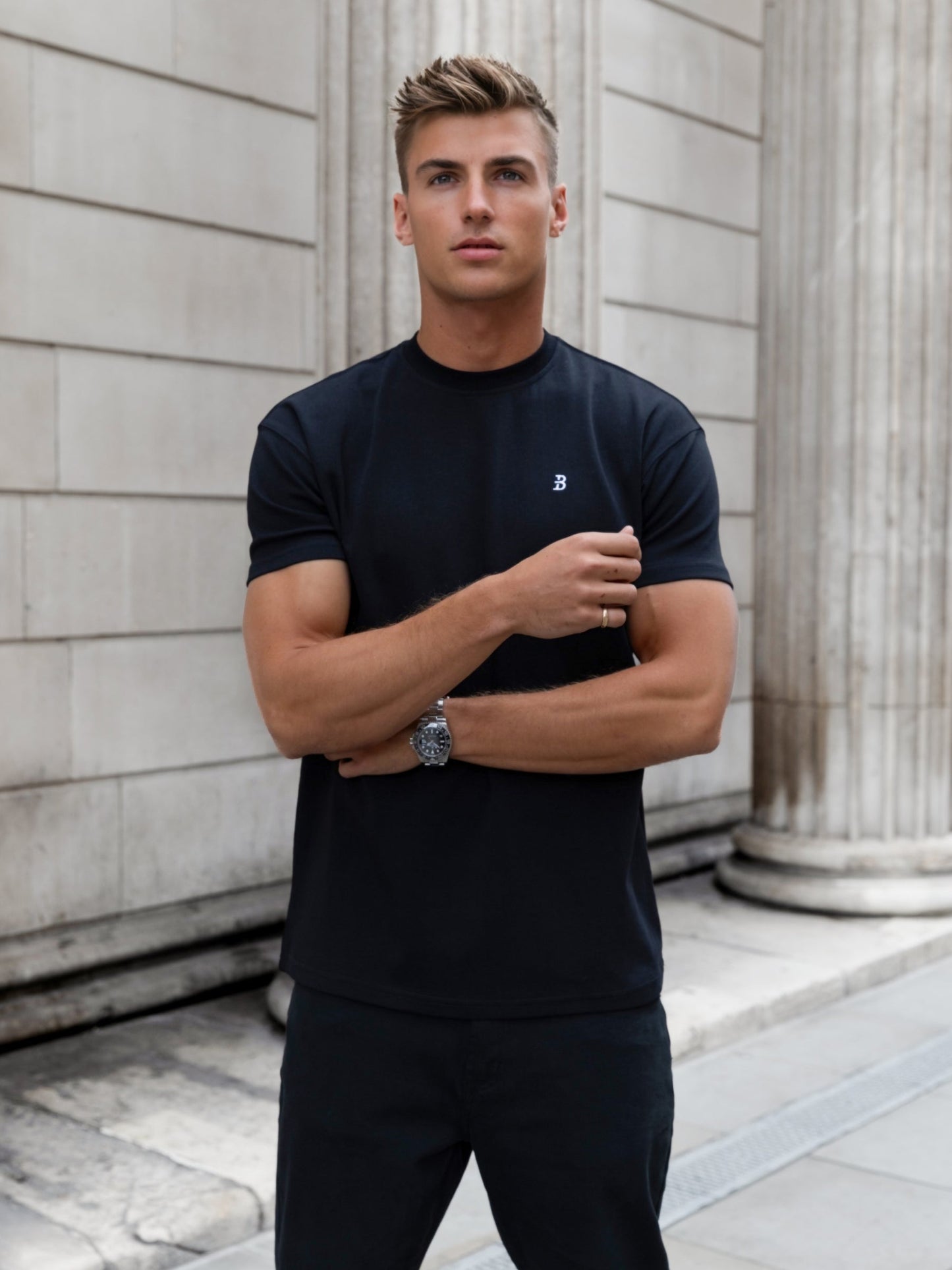 Conrad Relaxed Anchor T-Shirt - Black