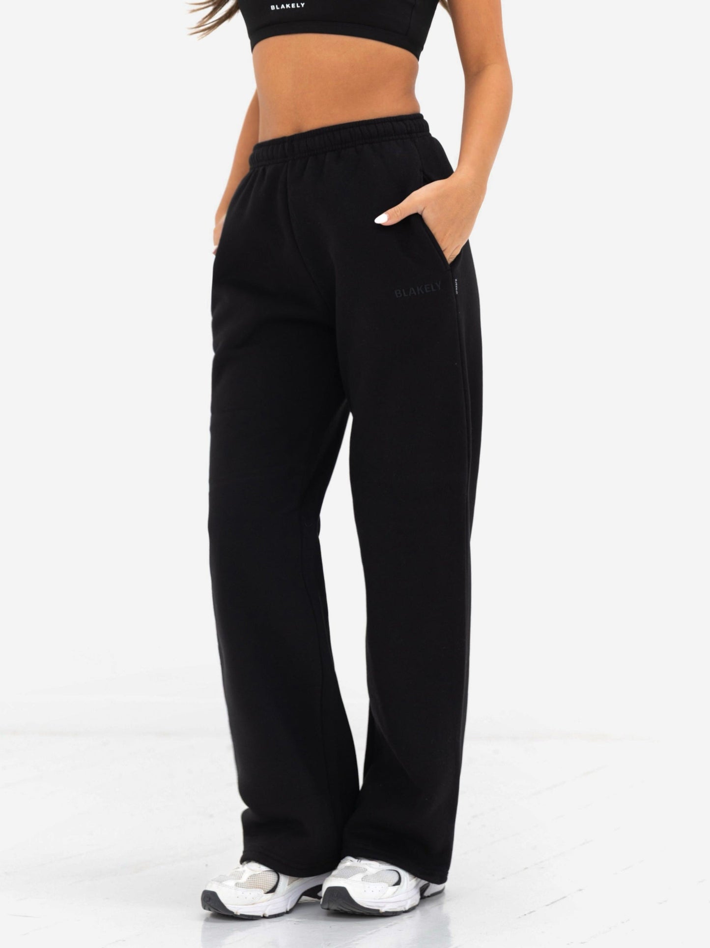 Kayla Wide Leg Sweatpants - Black