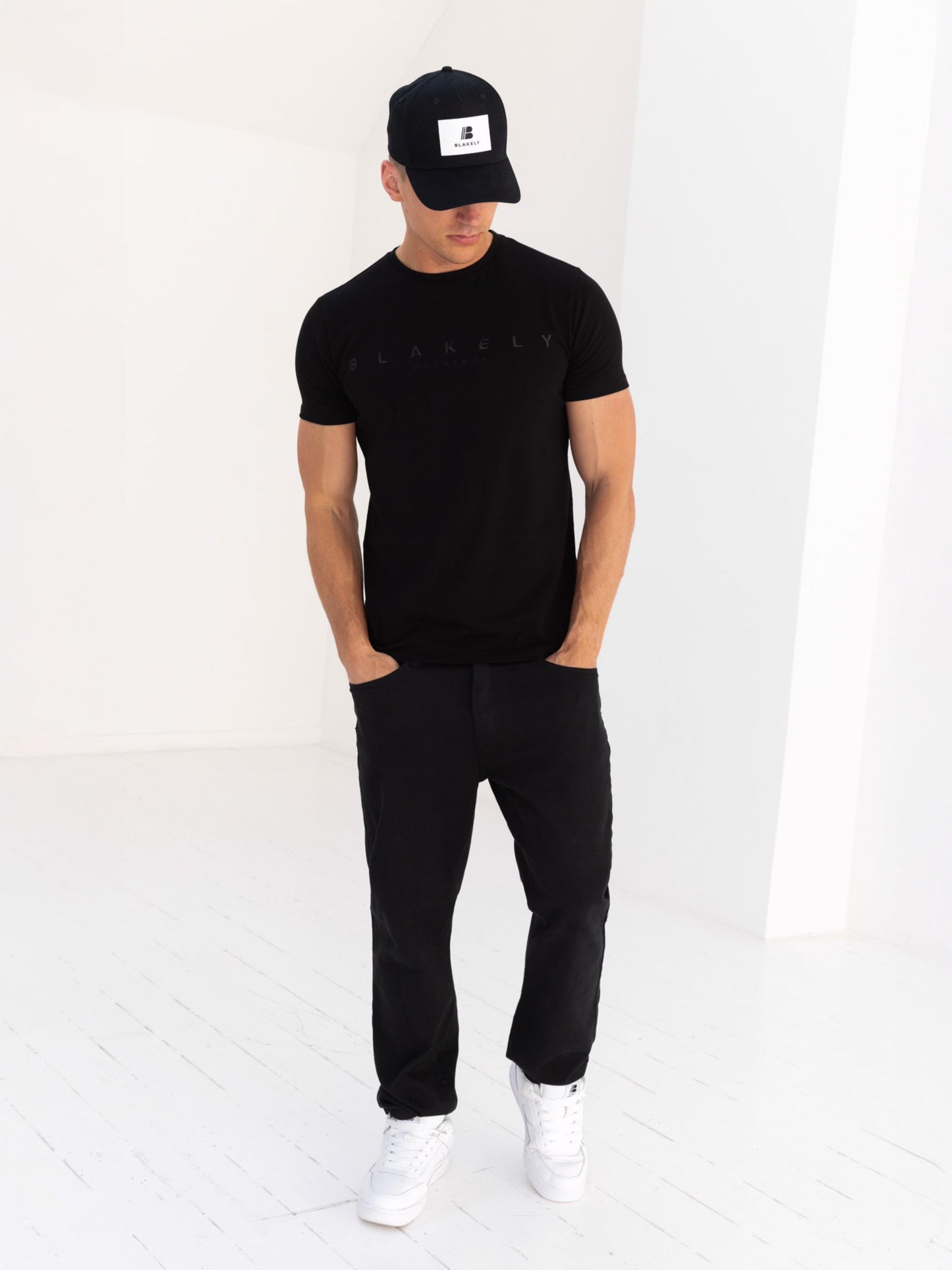 Tonal Torcross T-Shirts - Black
