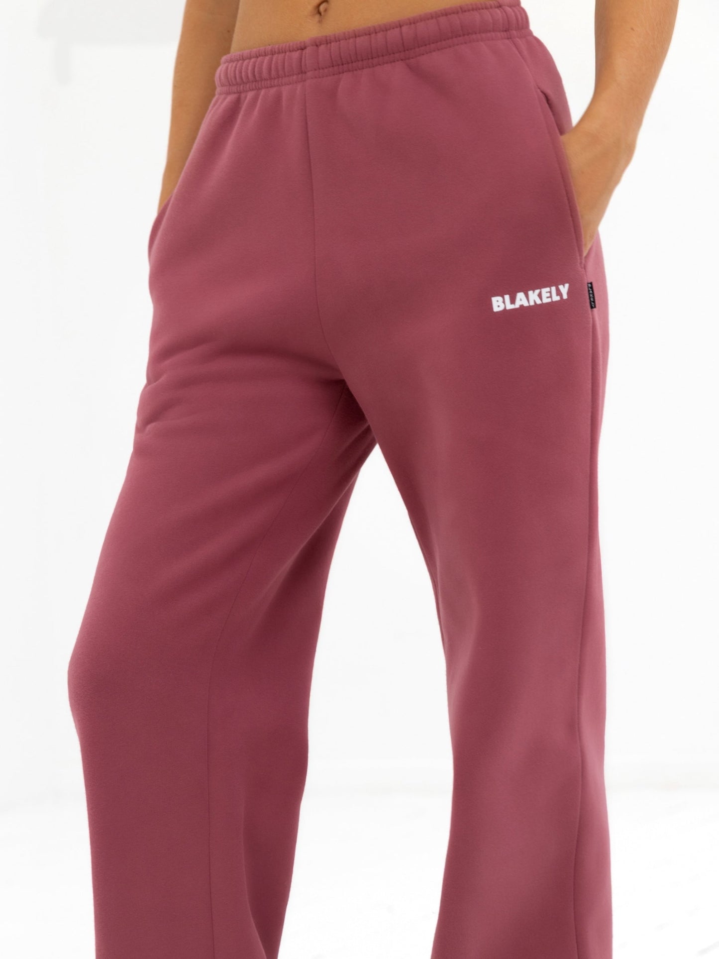 Amelie Wide Leg Sweatpants - Dark Pink