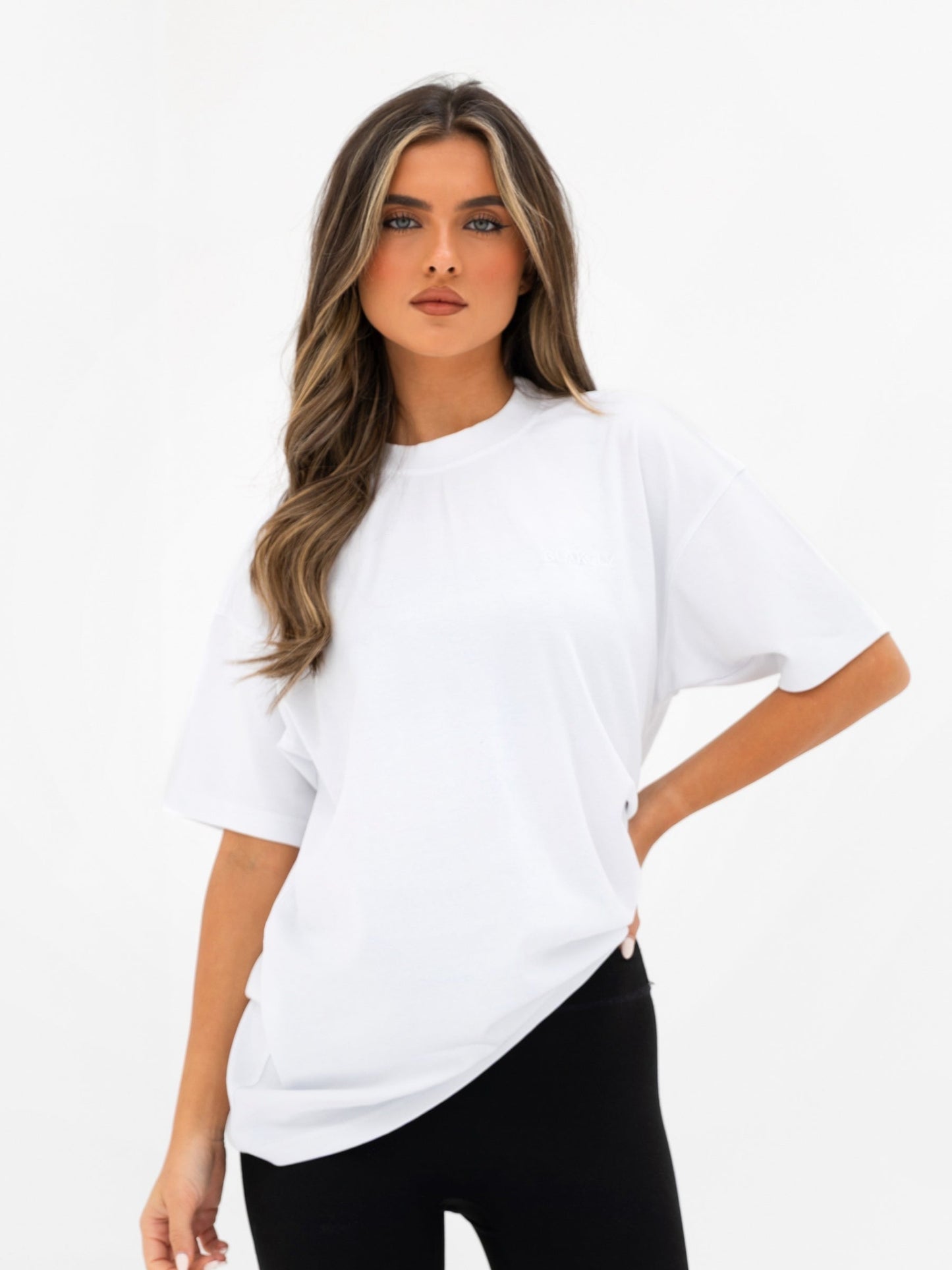 Isla Oversized T-Shirt - White
