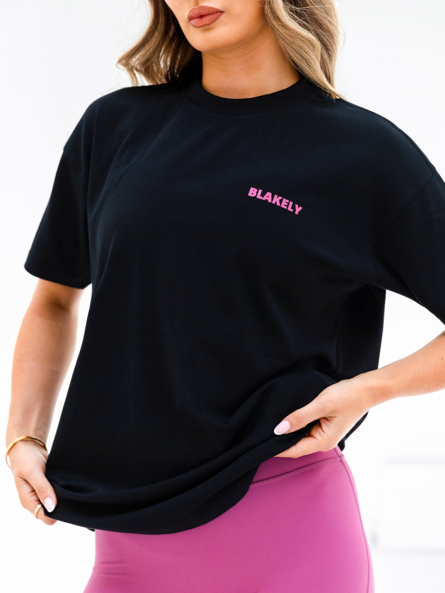 Amelie Ultra Oversized T-Shirt - Black & Pink
