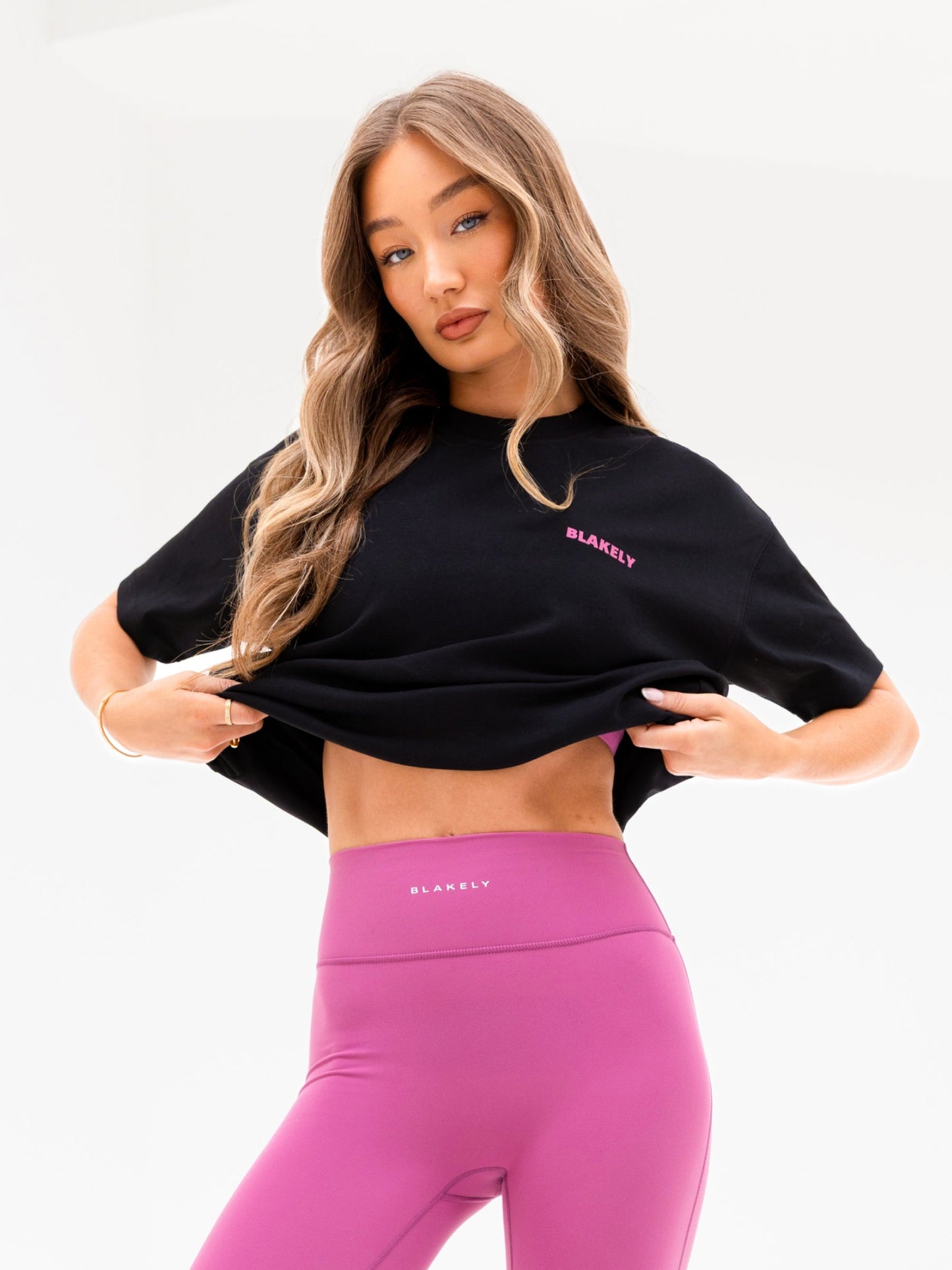 Amelie Ultra Oversized T-Shirt - Black & Pink