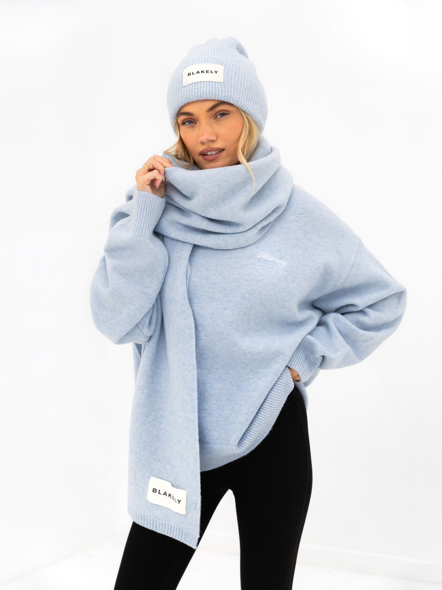 Oversized Knitted Sweater - Baby Blue
