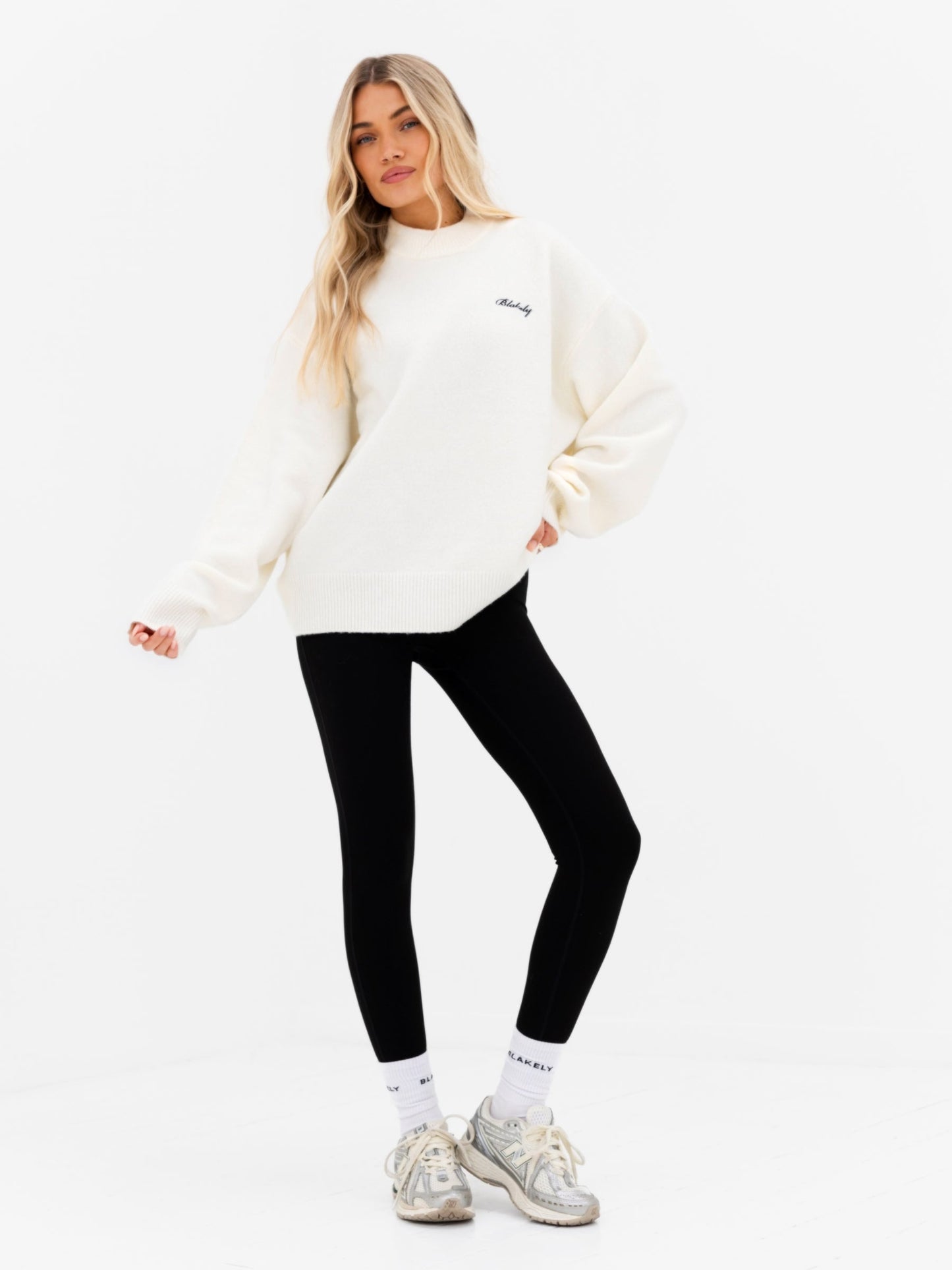 Oversized Knitted Sweater - Cream