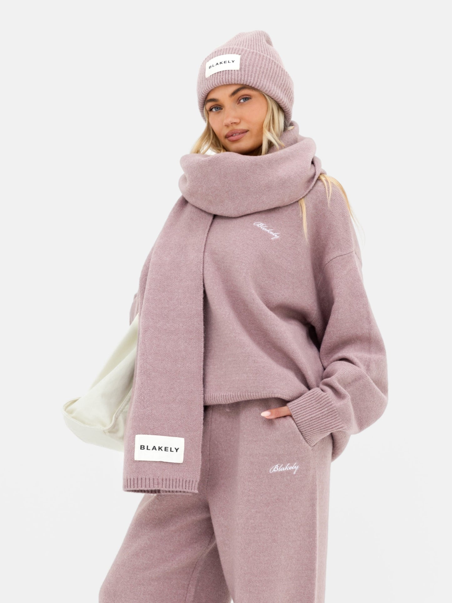 Oversized Knitted Sweater - Dusty Pink