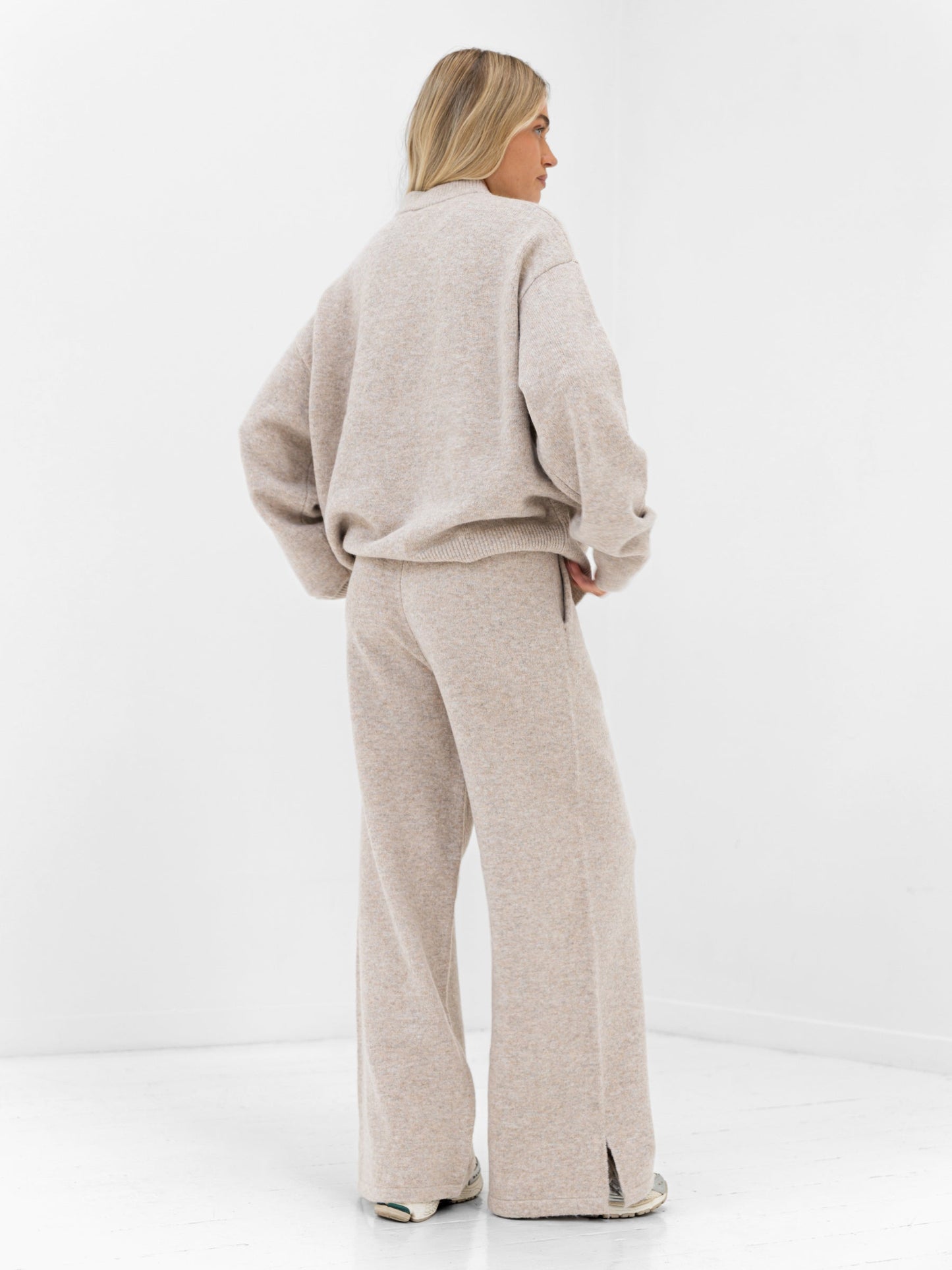 Oversized Knitted Sweater - Toasted Taupe