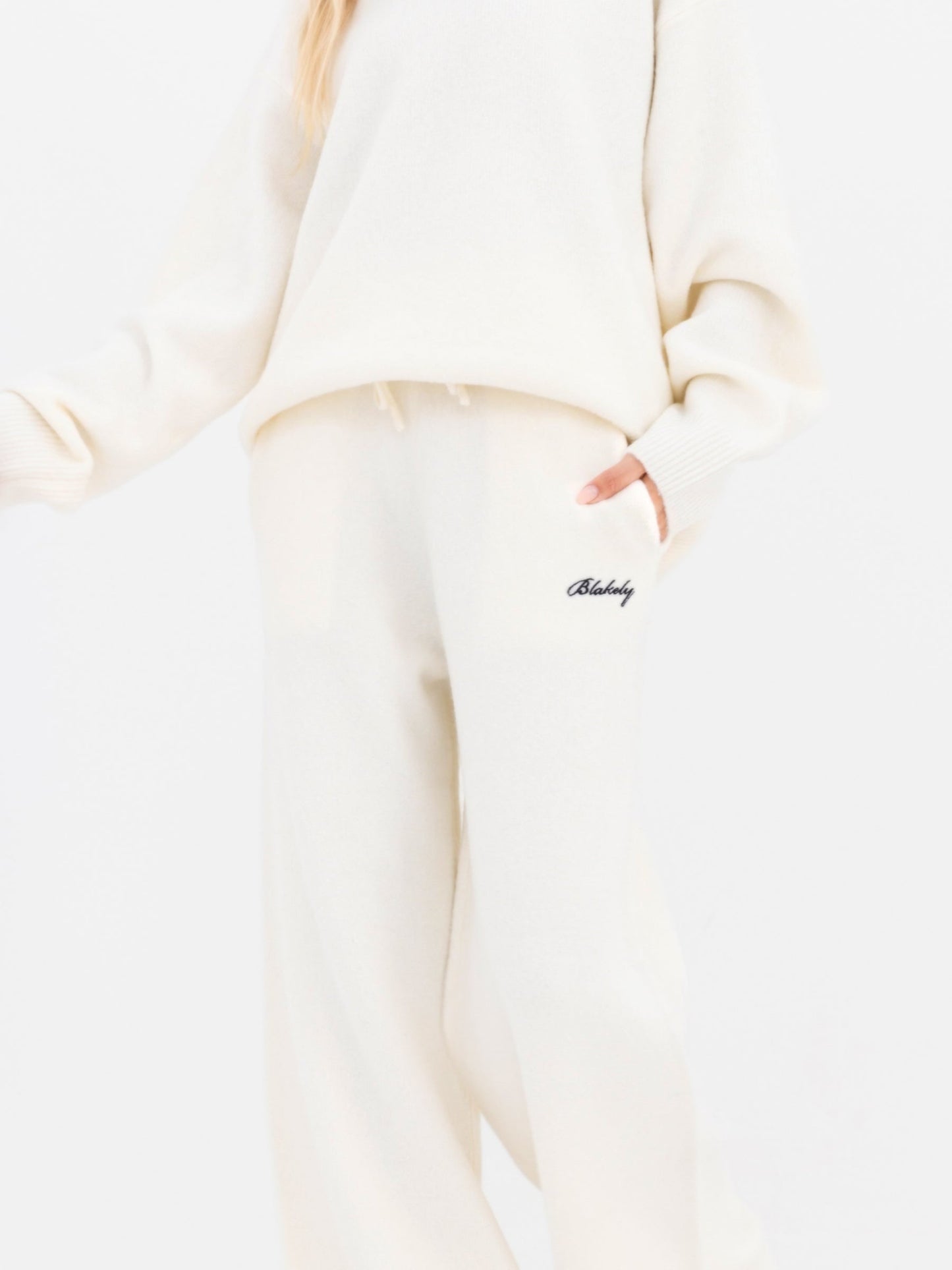 Knitted Wide Leg Sweatpants - Cream