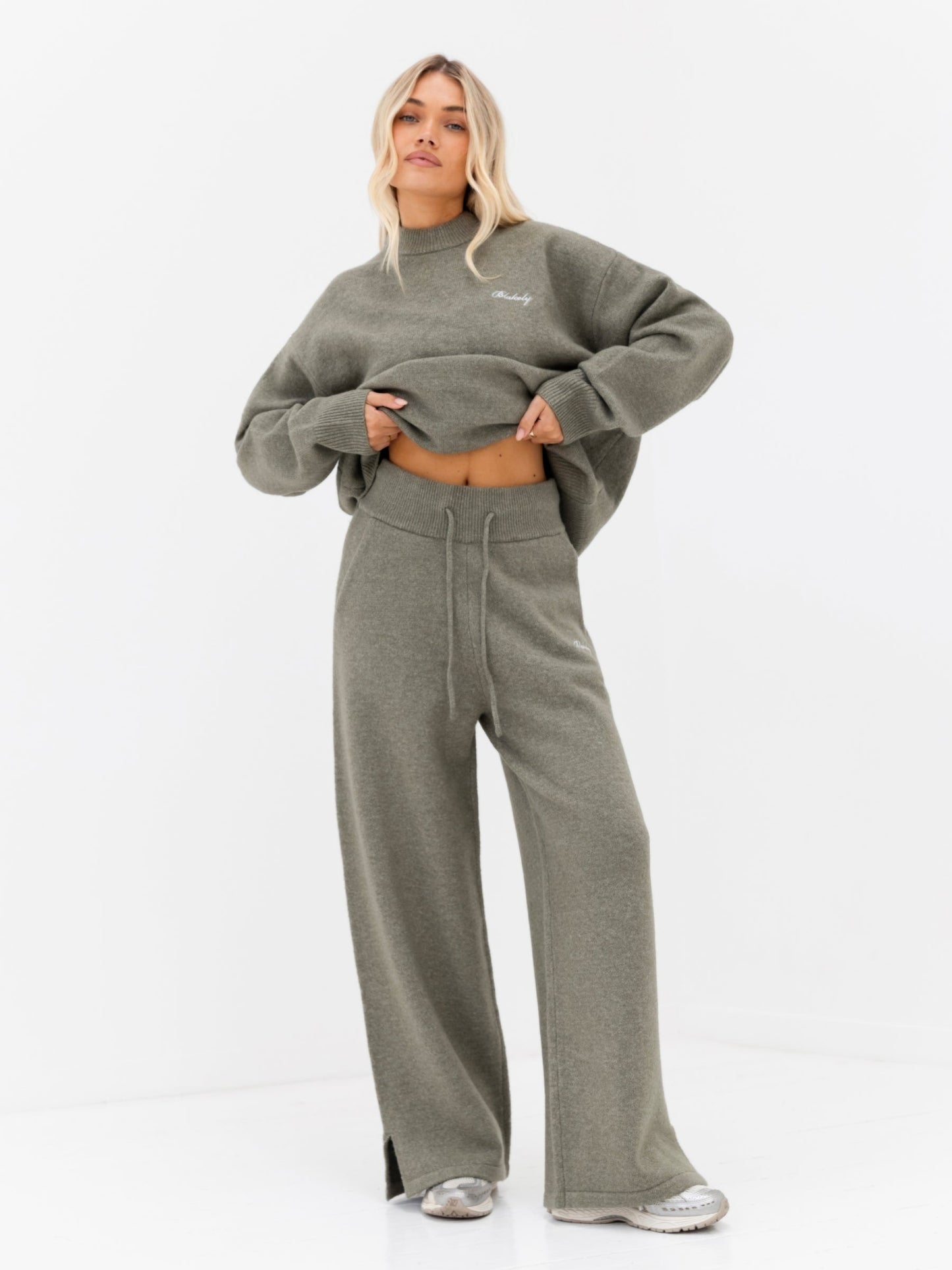 Knitted Wide Leg Sweatpants - Safari Green